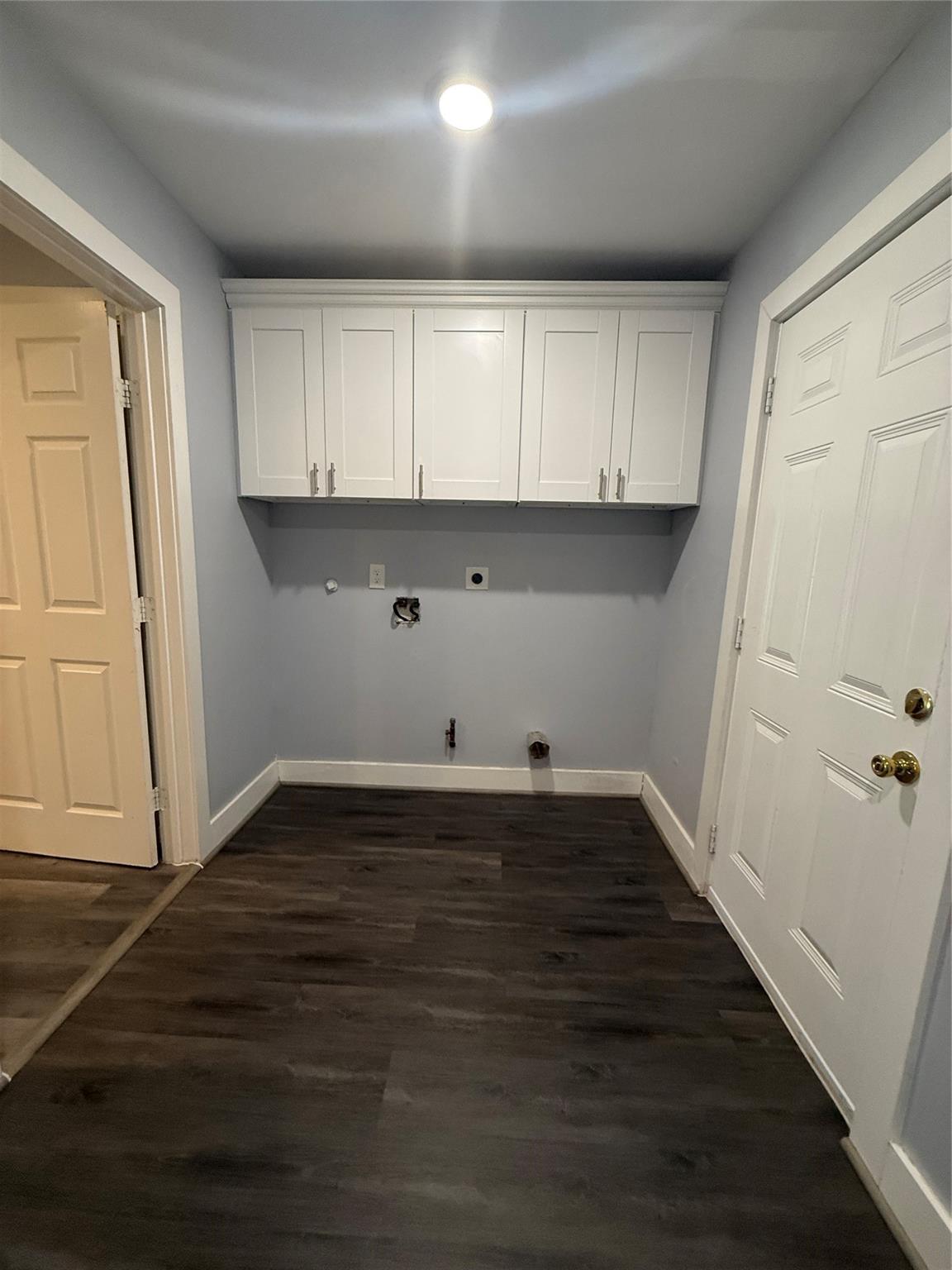 6712 Eastwood Street