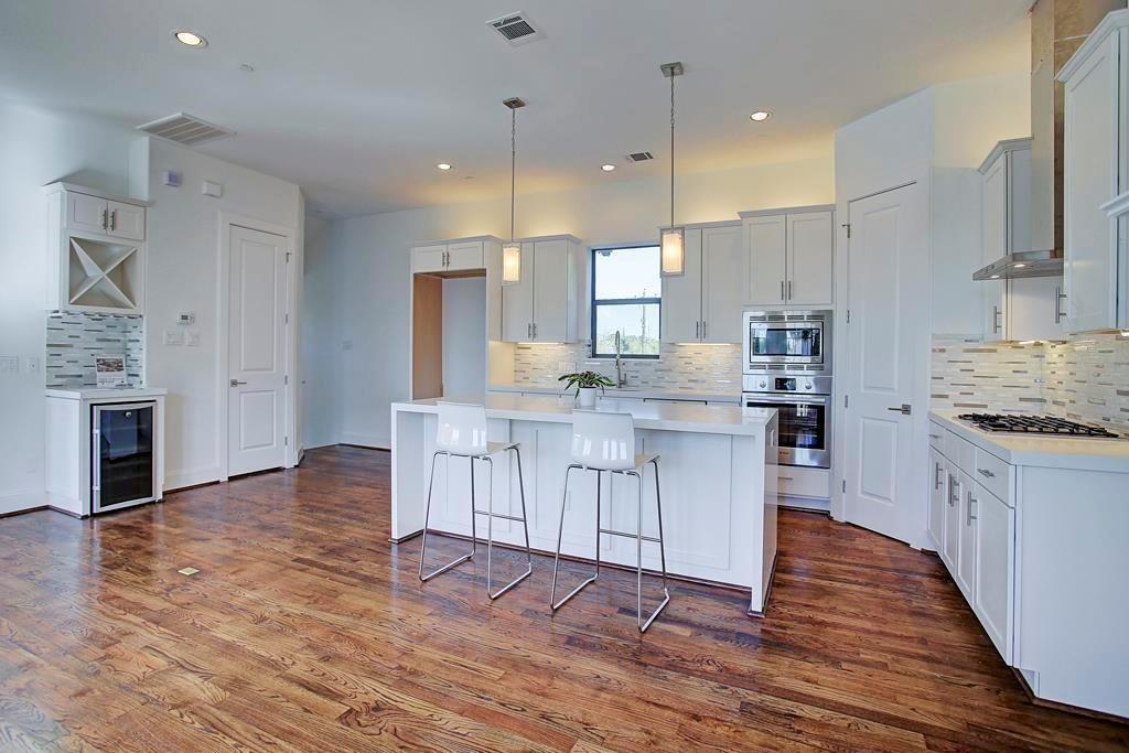 1120 Columbus Street # D