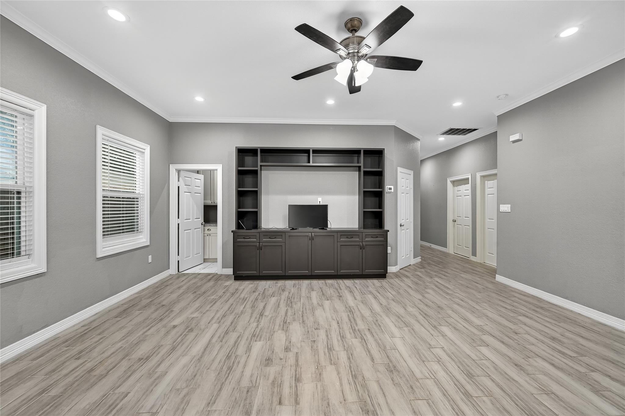 7934 Little Street, Houston