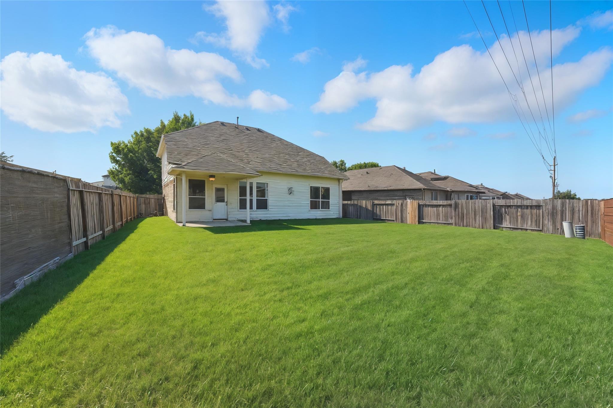 2551 Marquette Trail