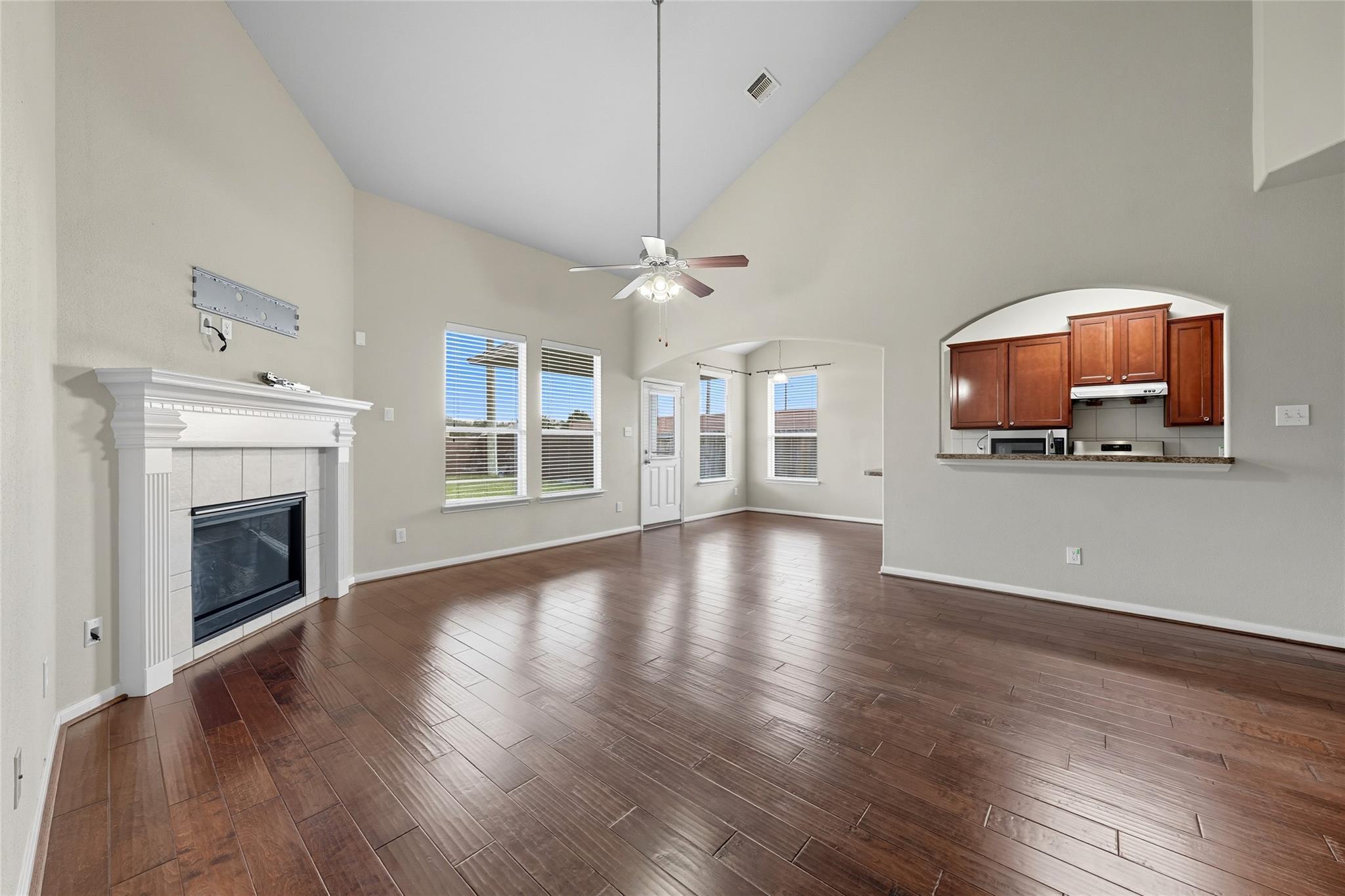 2551 Marquette Trail