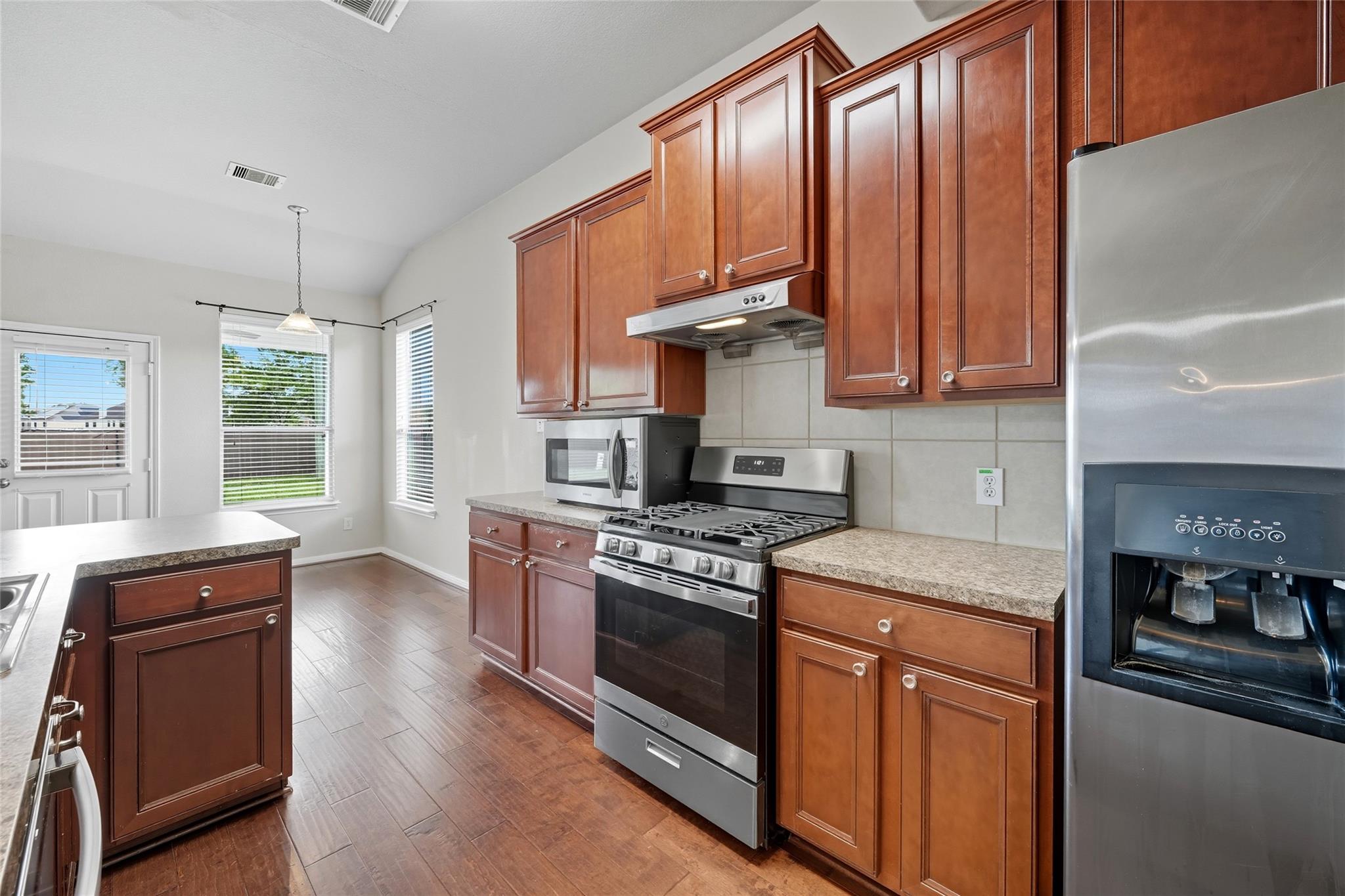 2551 Marquette Trail