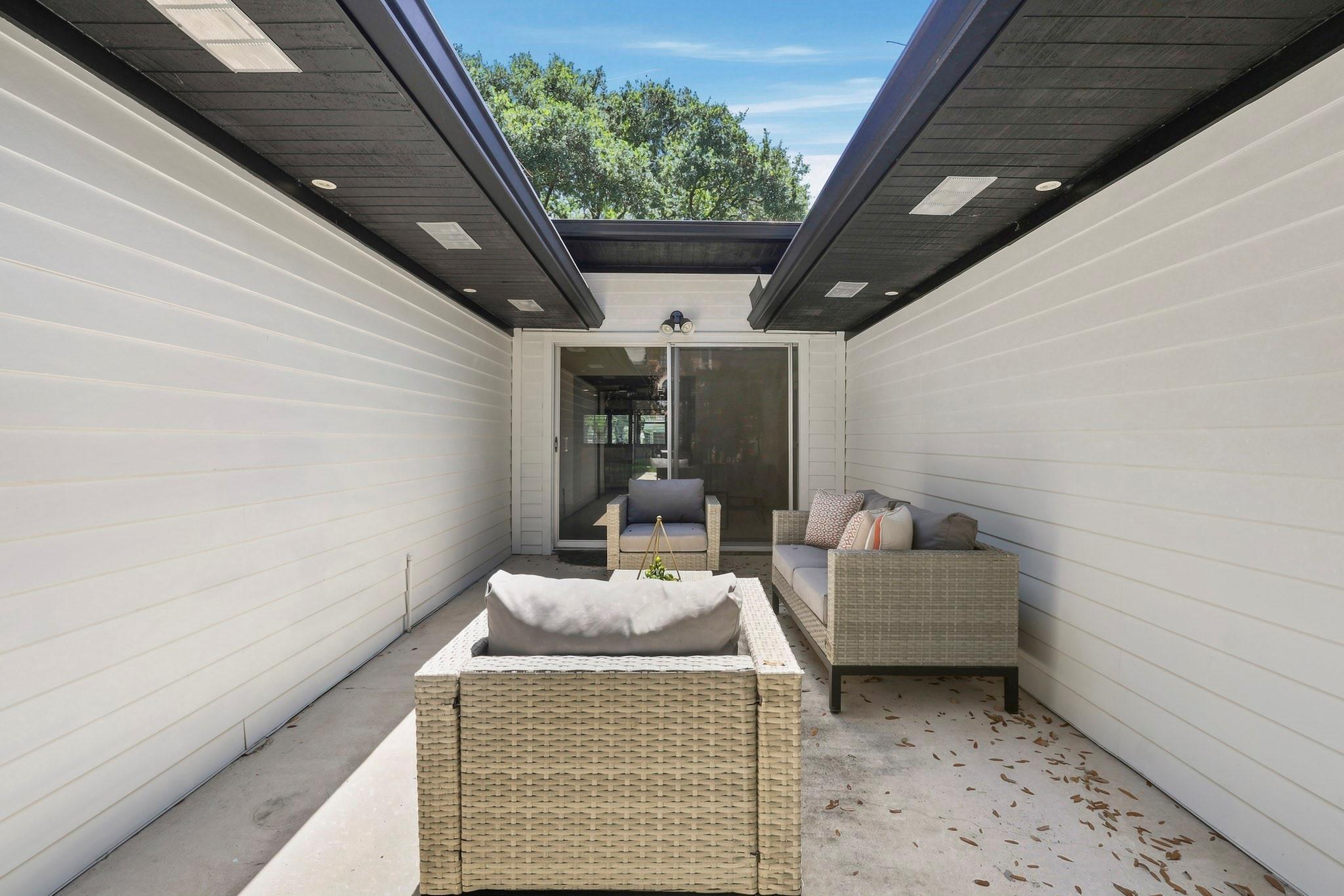 2302 Chimney Rock Road