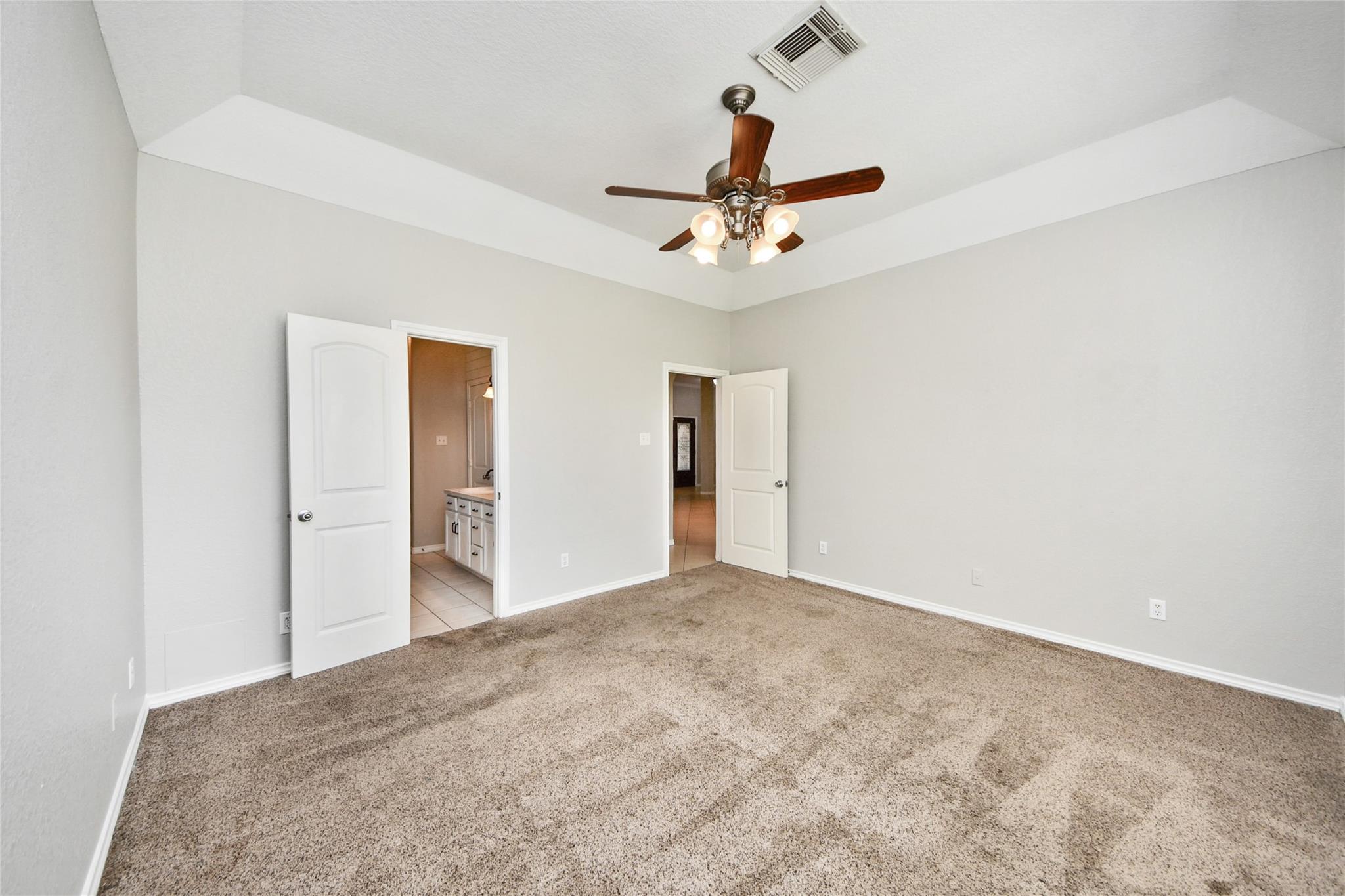 11004 San Jacinto Drive