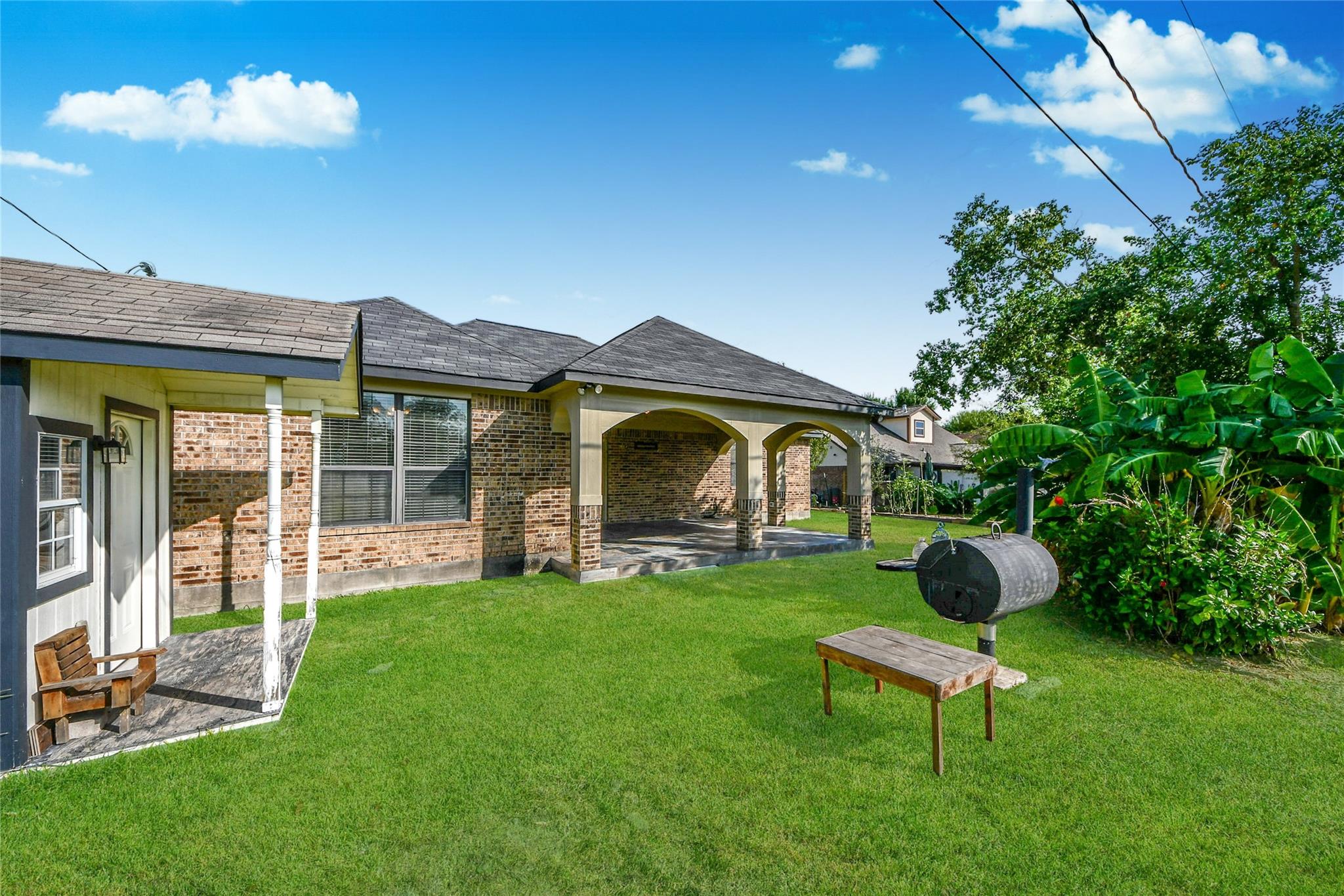 11004 San Jacinto Drive