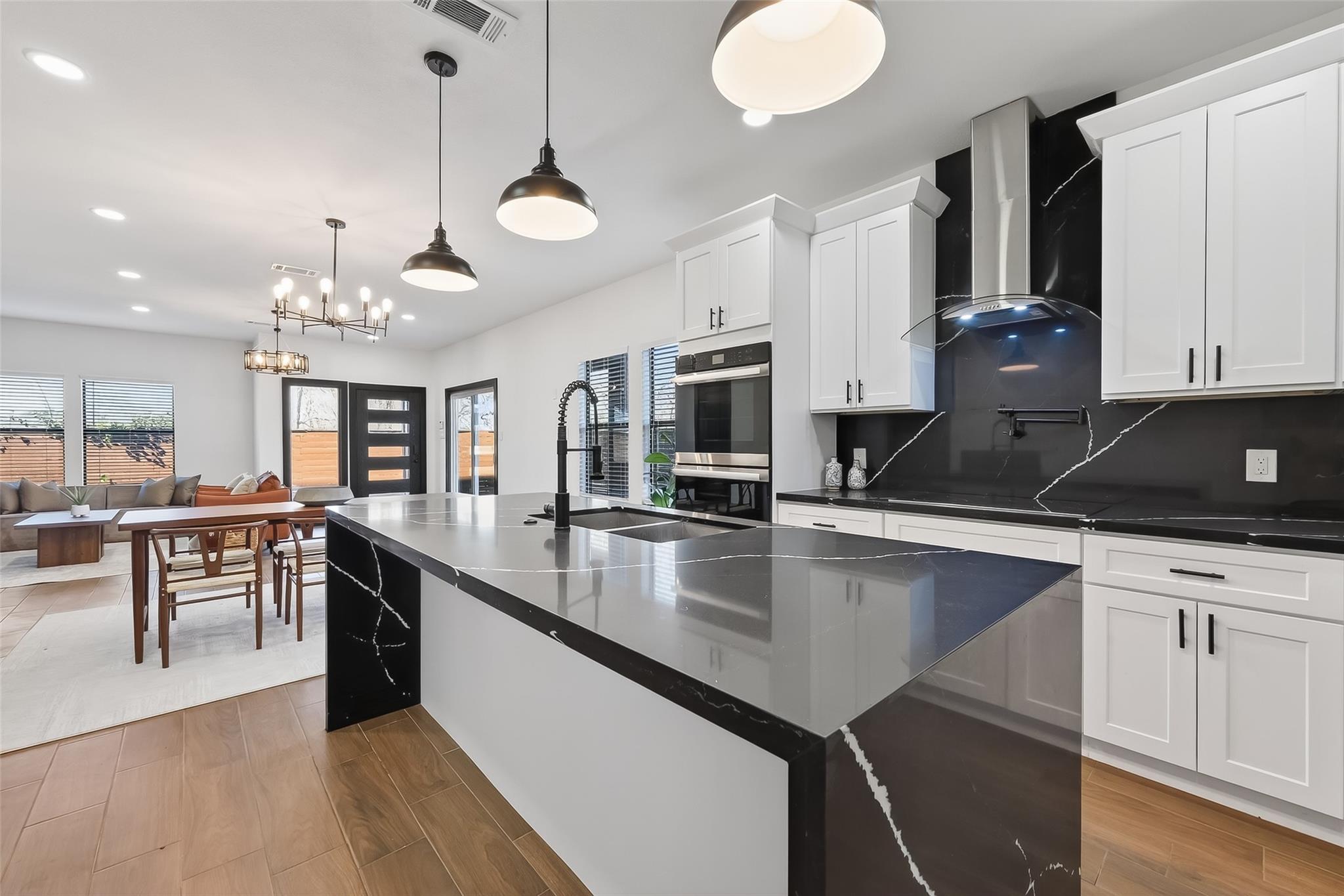 4929 Wilmington St A/B Street