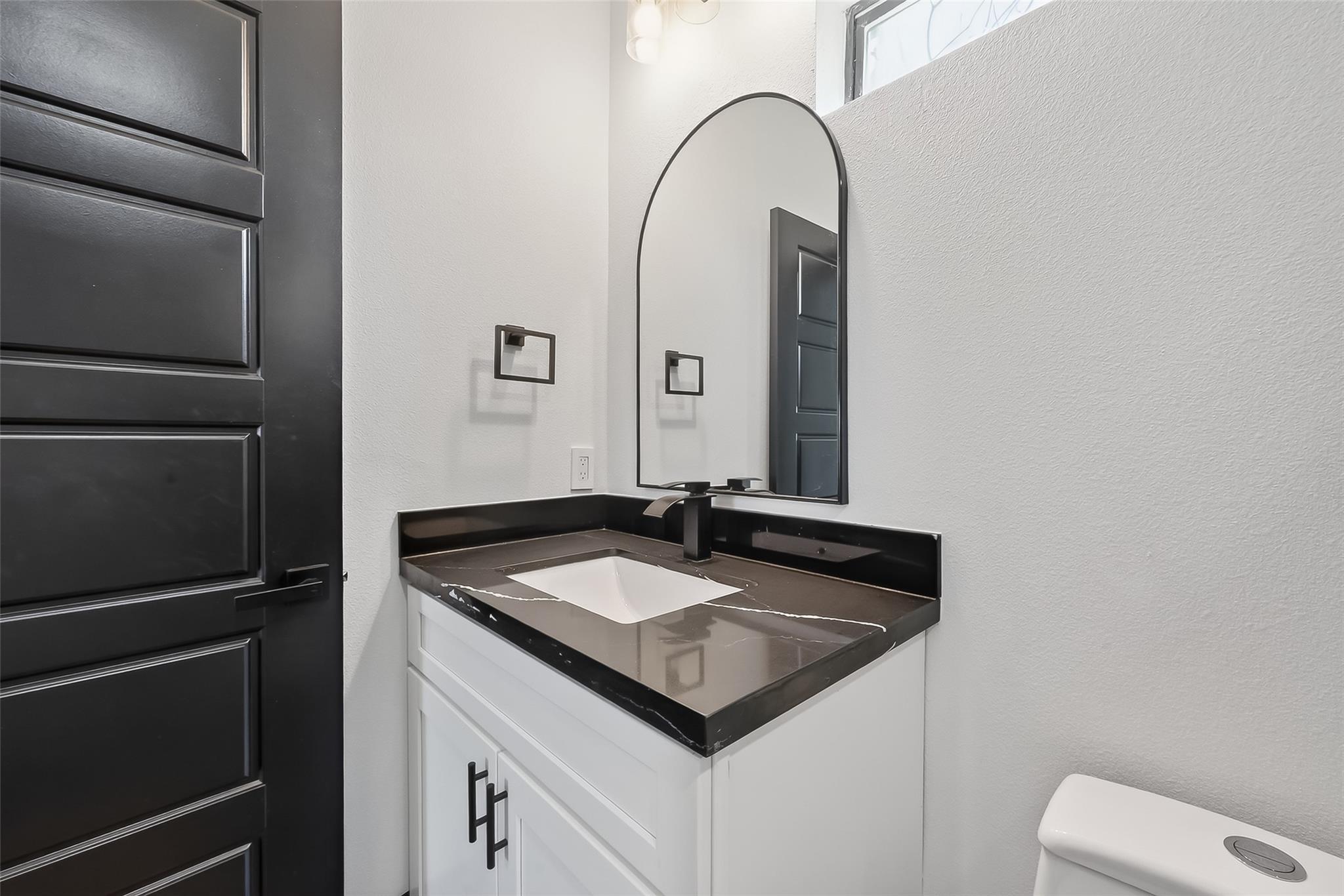 4929 Wilmington St A/B Street