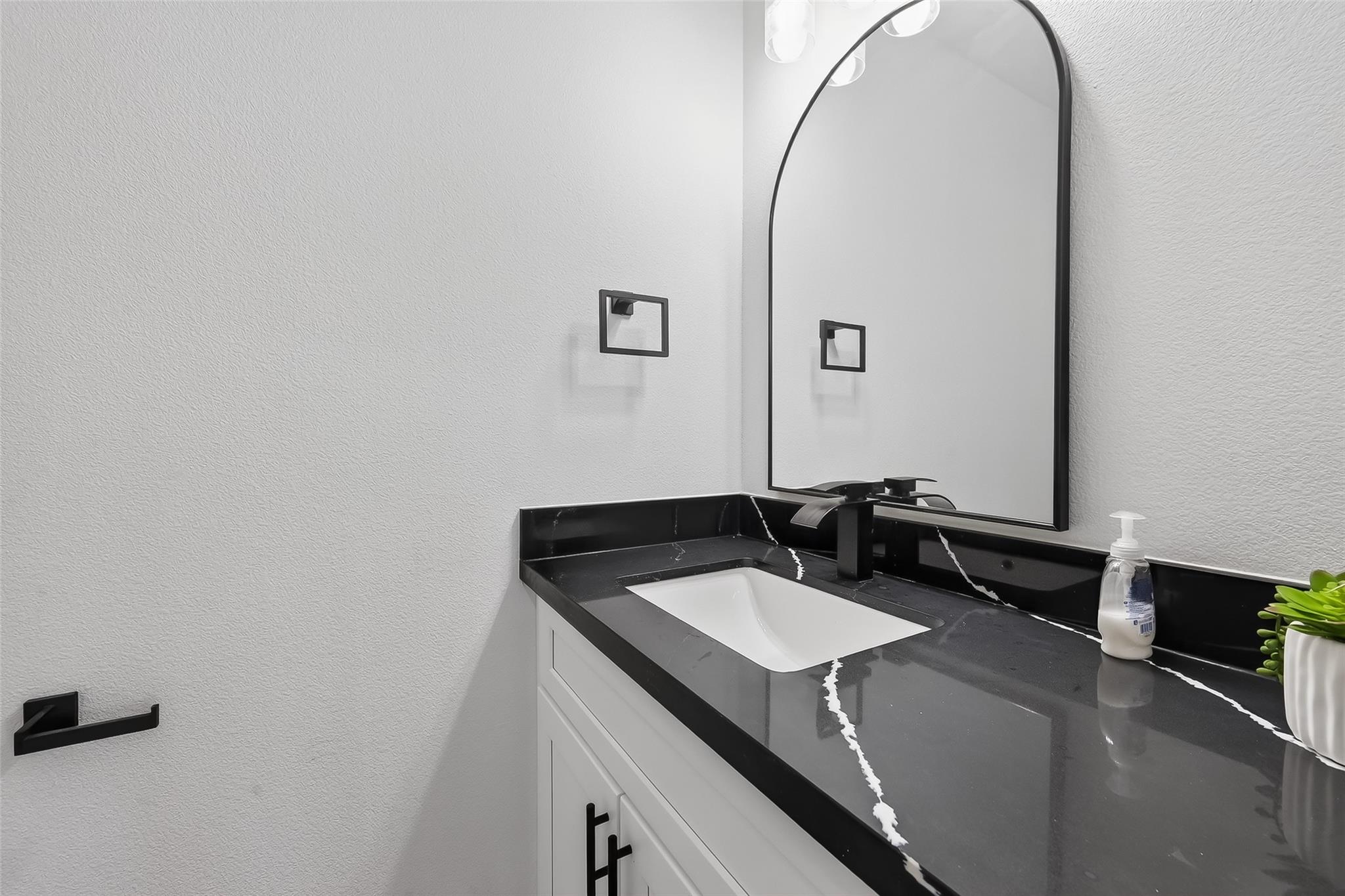 4929 Wilmington St A/B Street