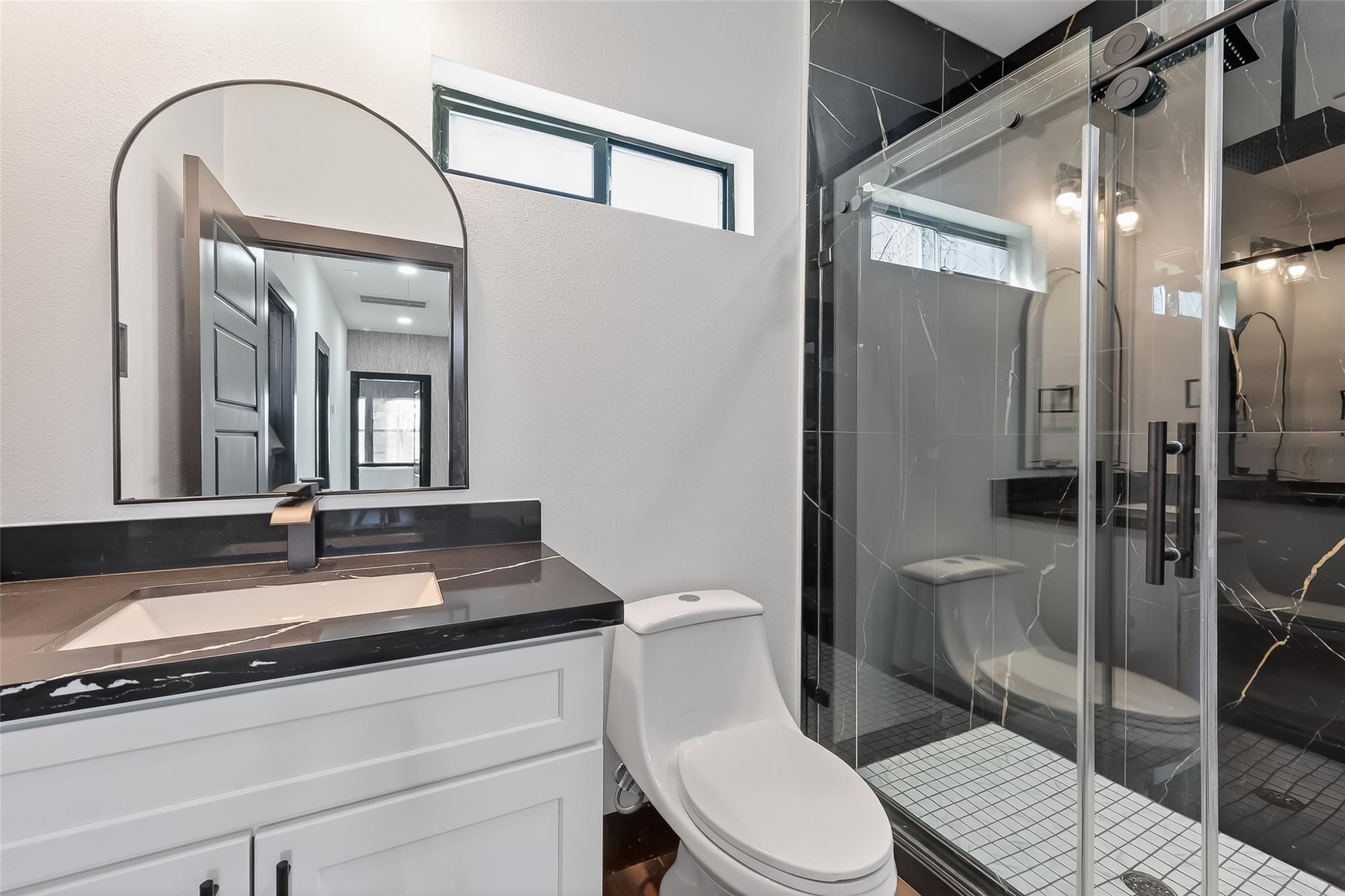 4929 Wilmington St A/B Street