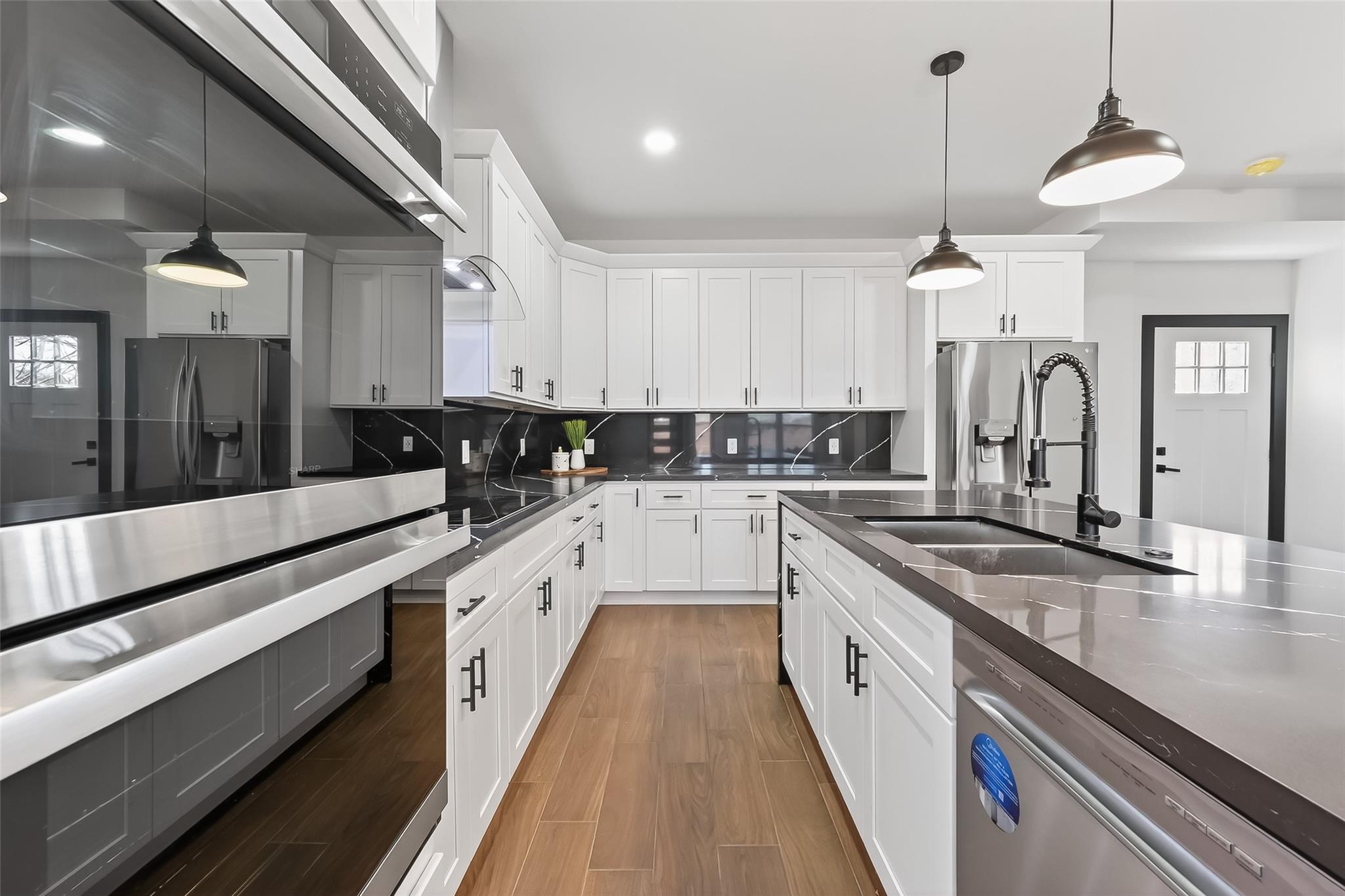 4929 Wilmington St A/B Street