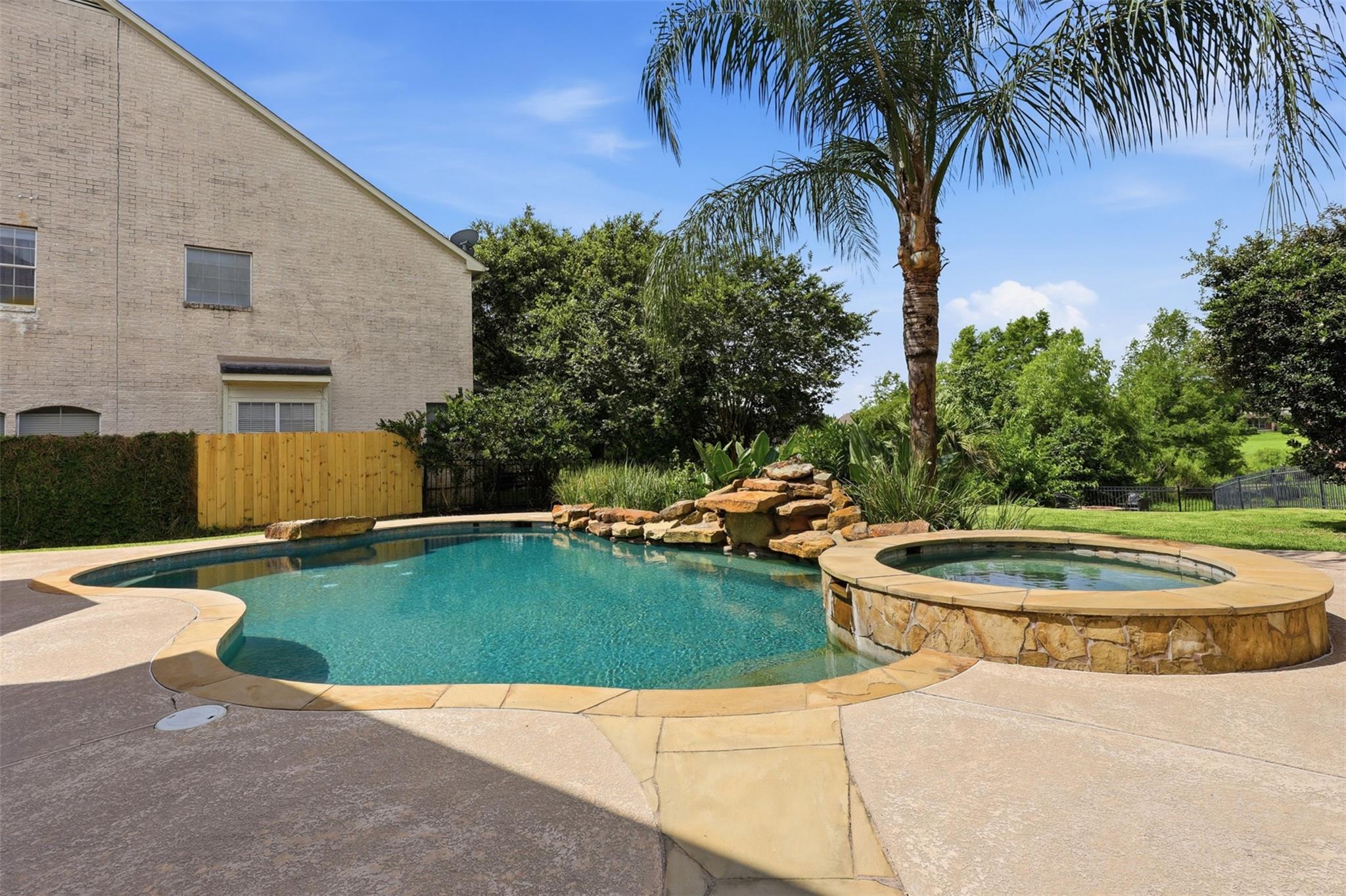 3002 Lacewood Court