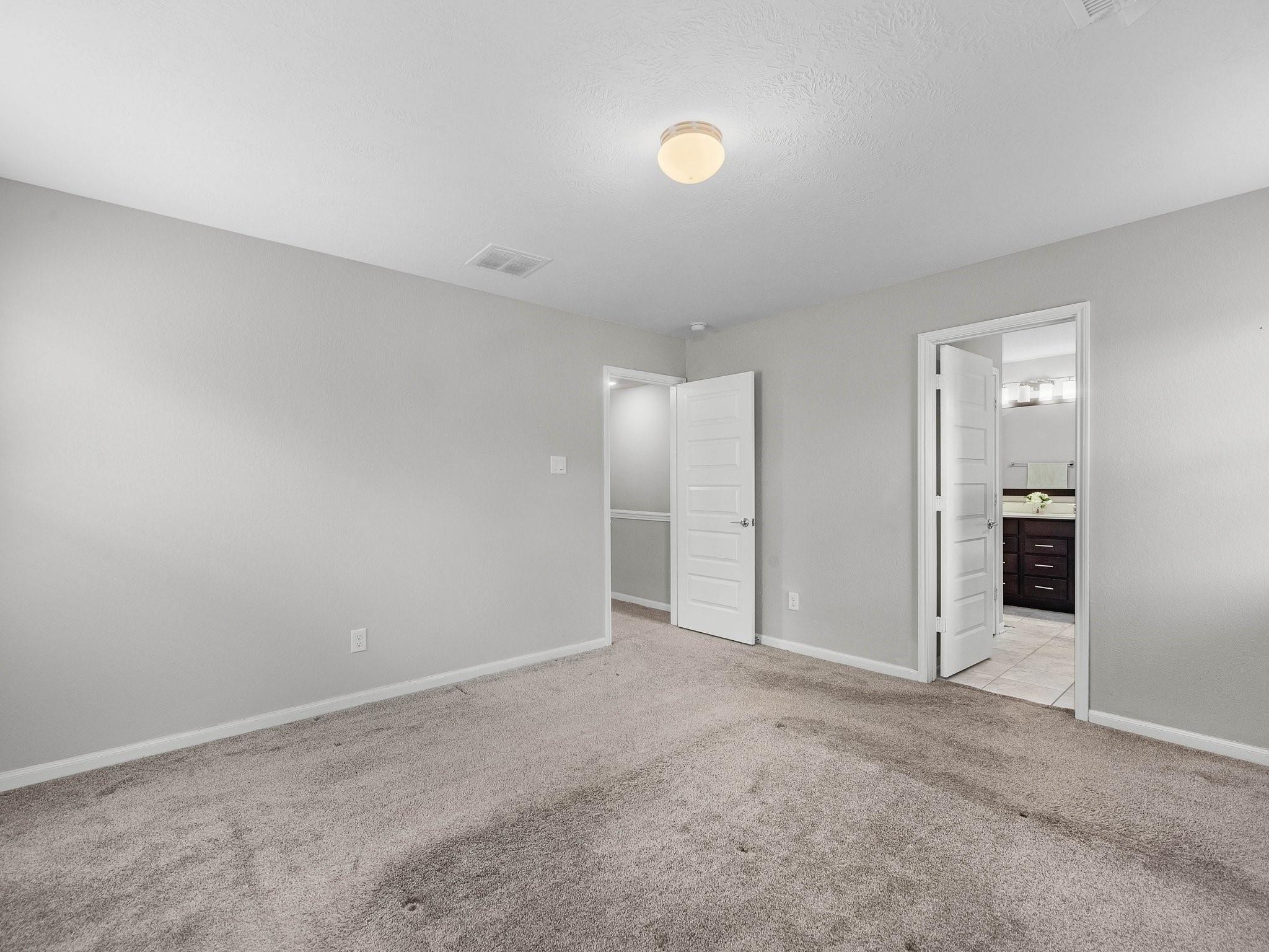 10210 Pinewood Fox Drive