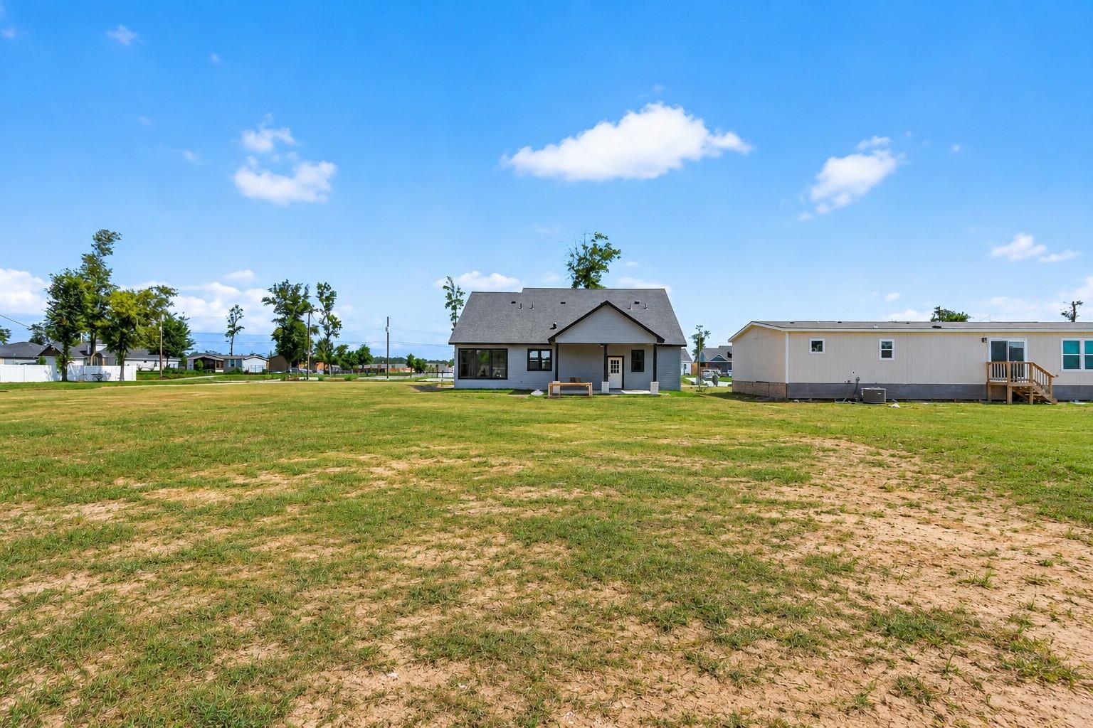 1118 Peter Pine Street