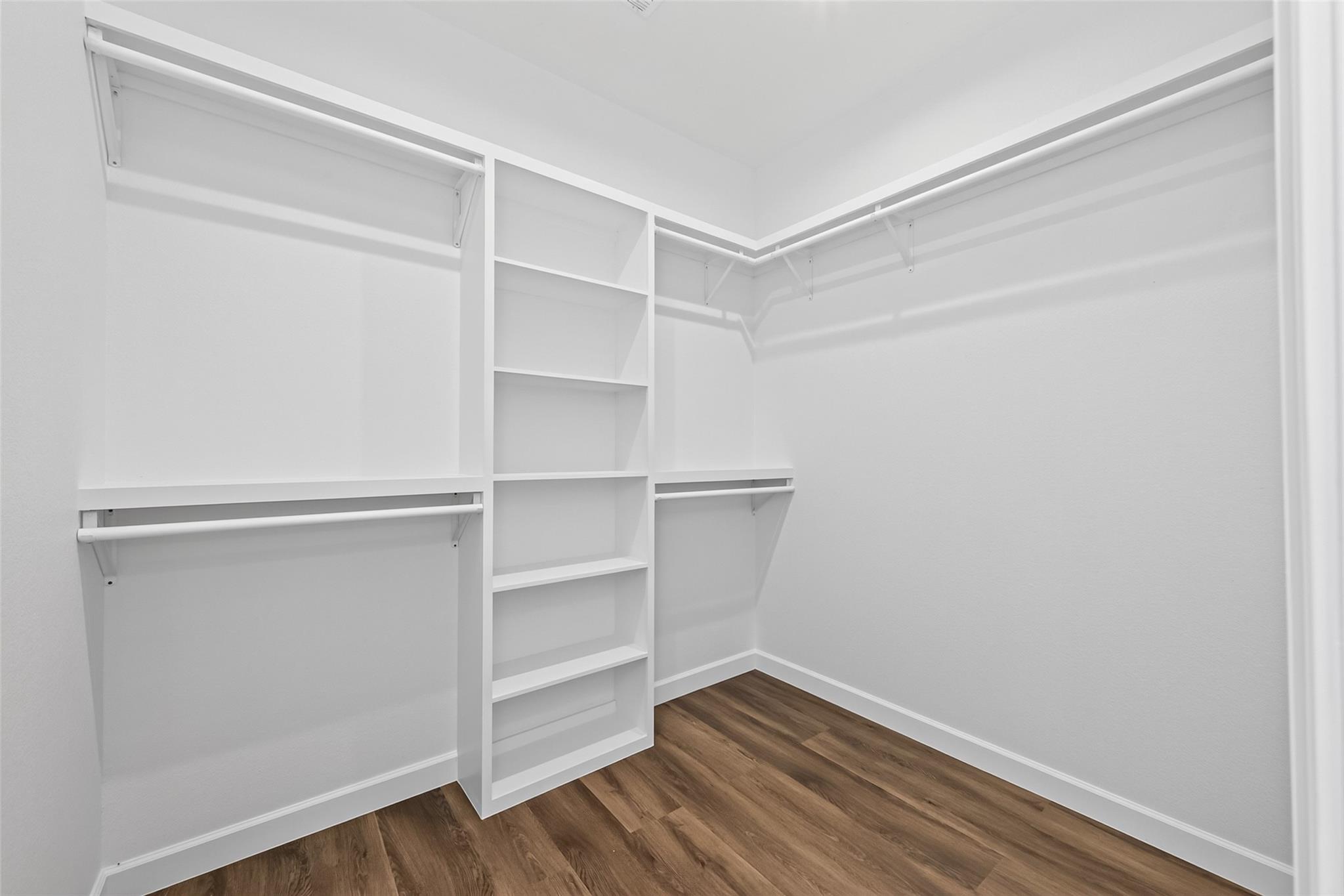 1118 Peter Pine Street
