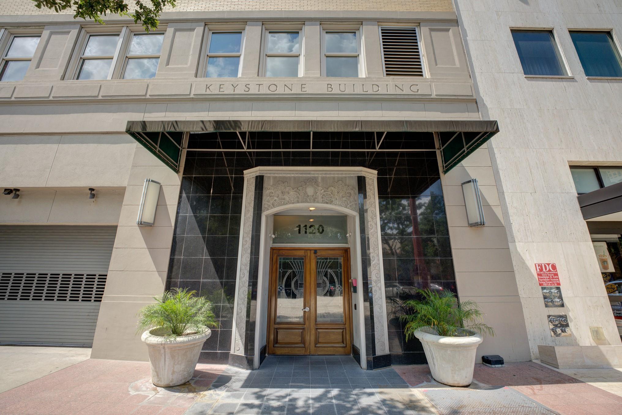 1120 Texas Street # 5D