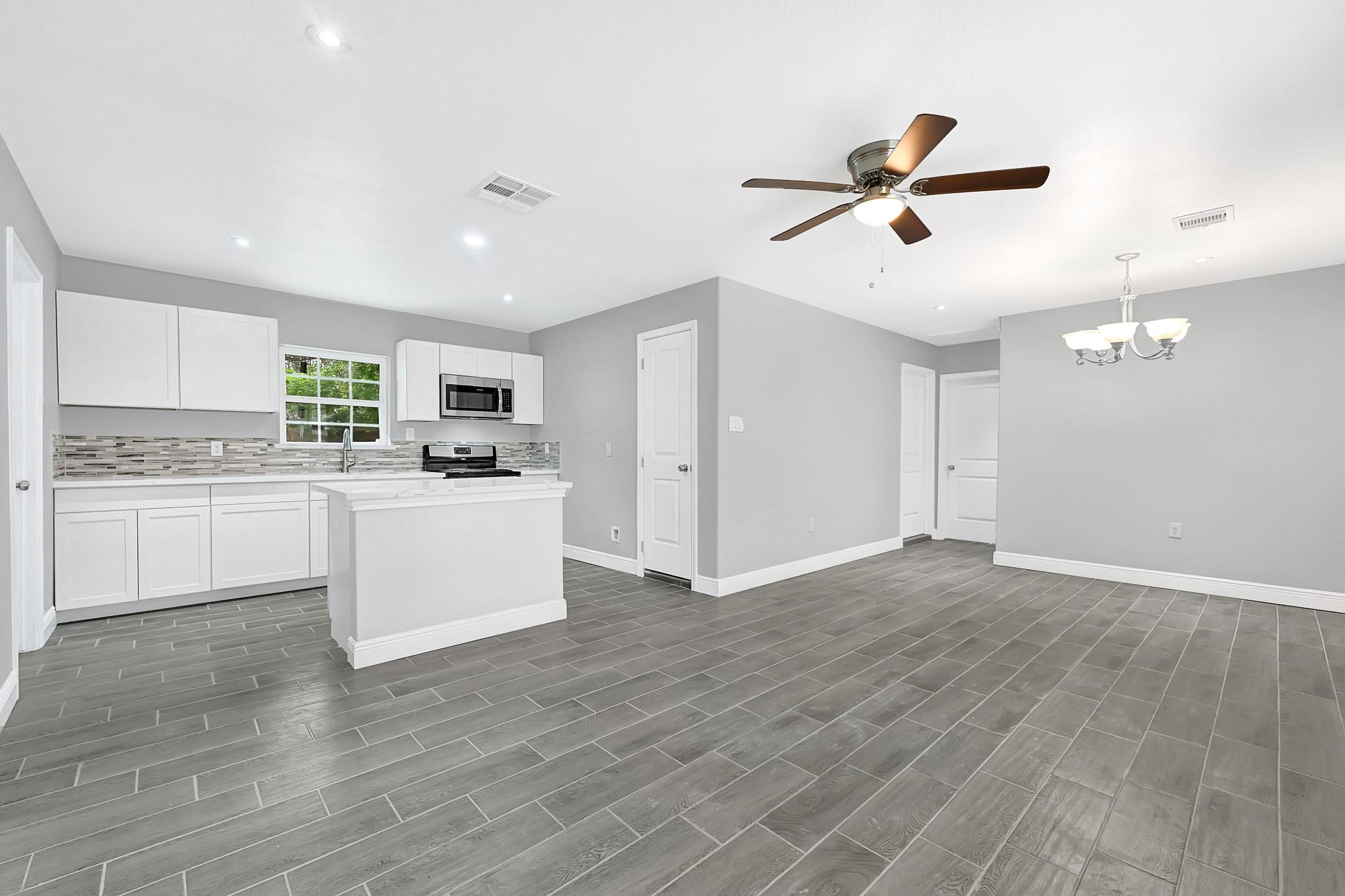 10122 Rockaway Drive