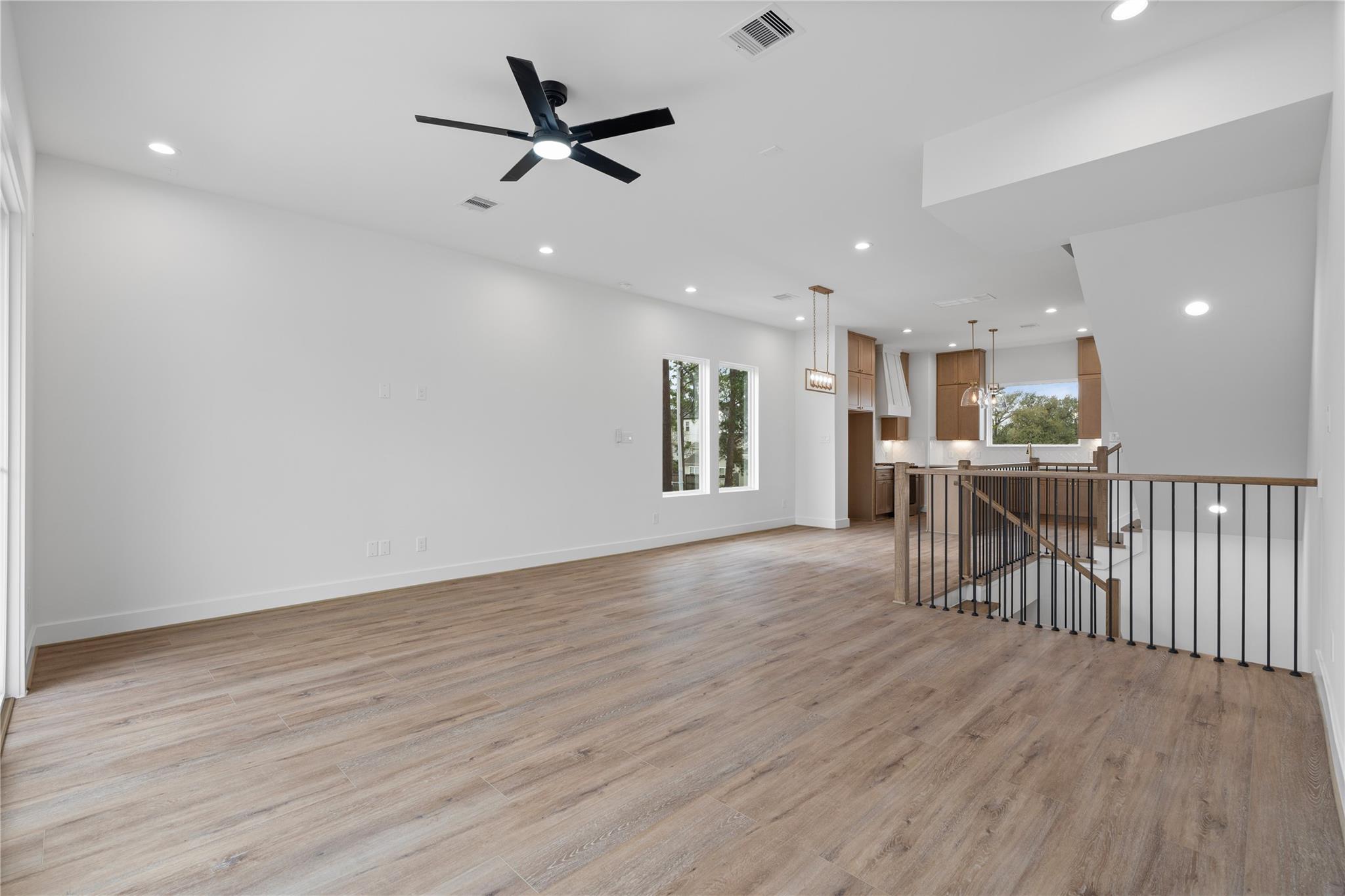 826 Curtin Street # F
