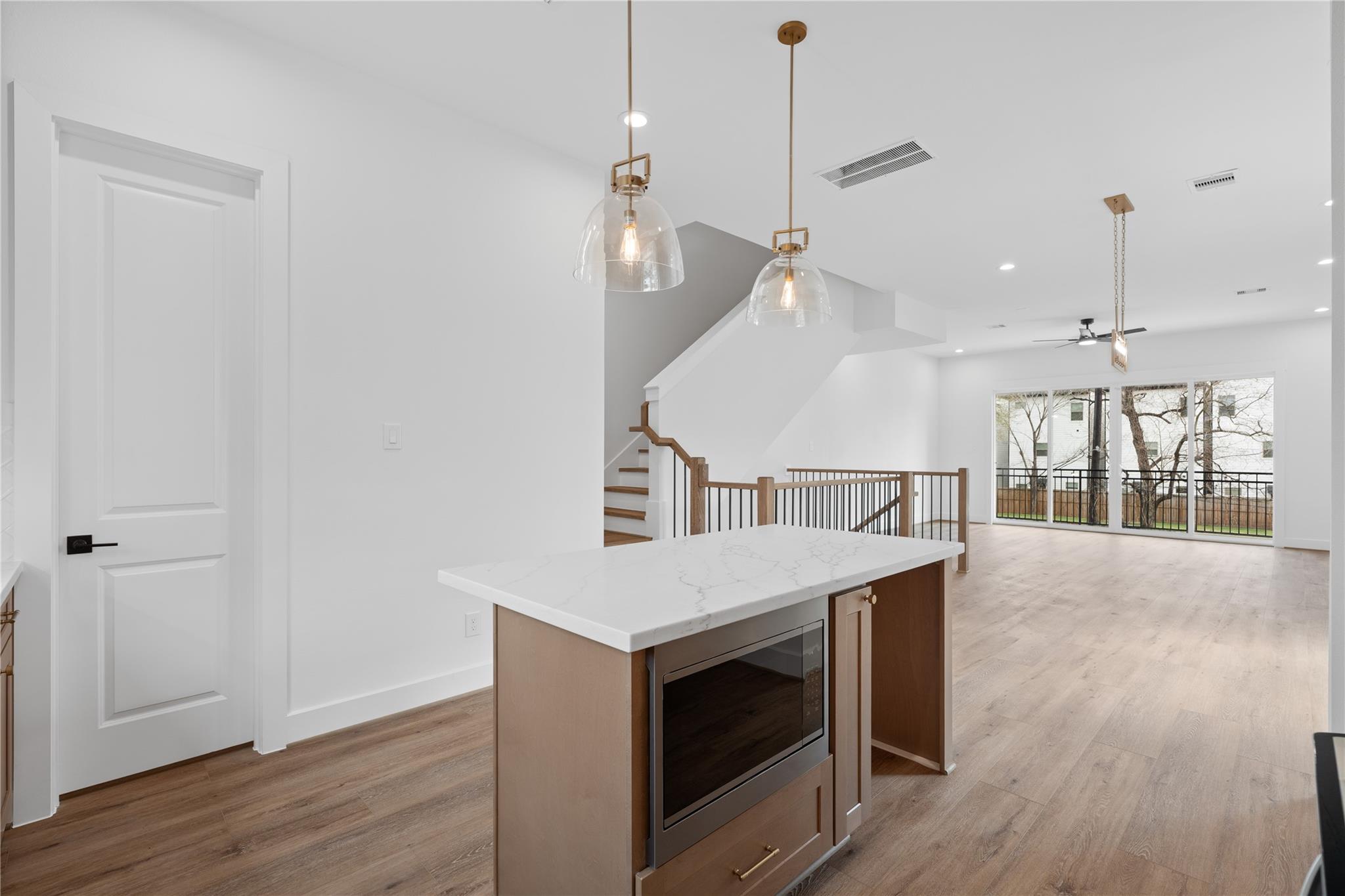 826 Curtin Street # F