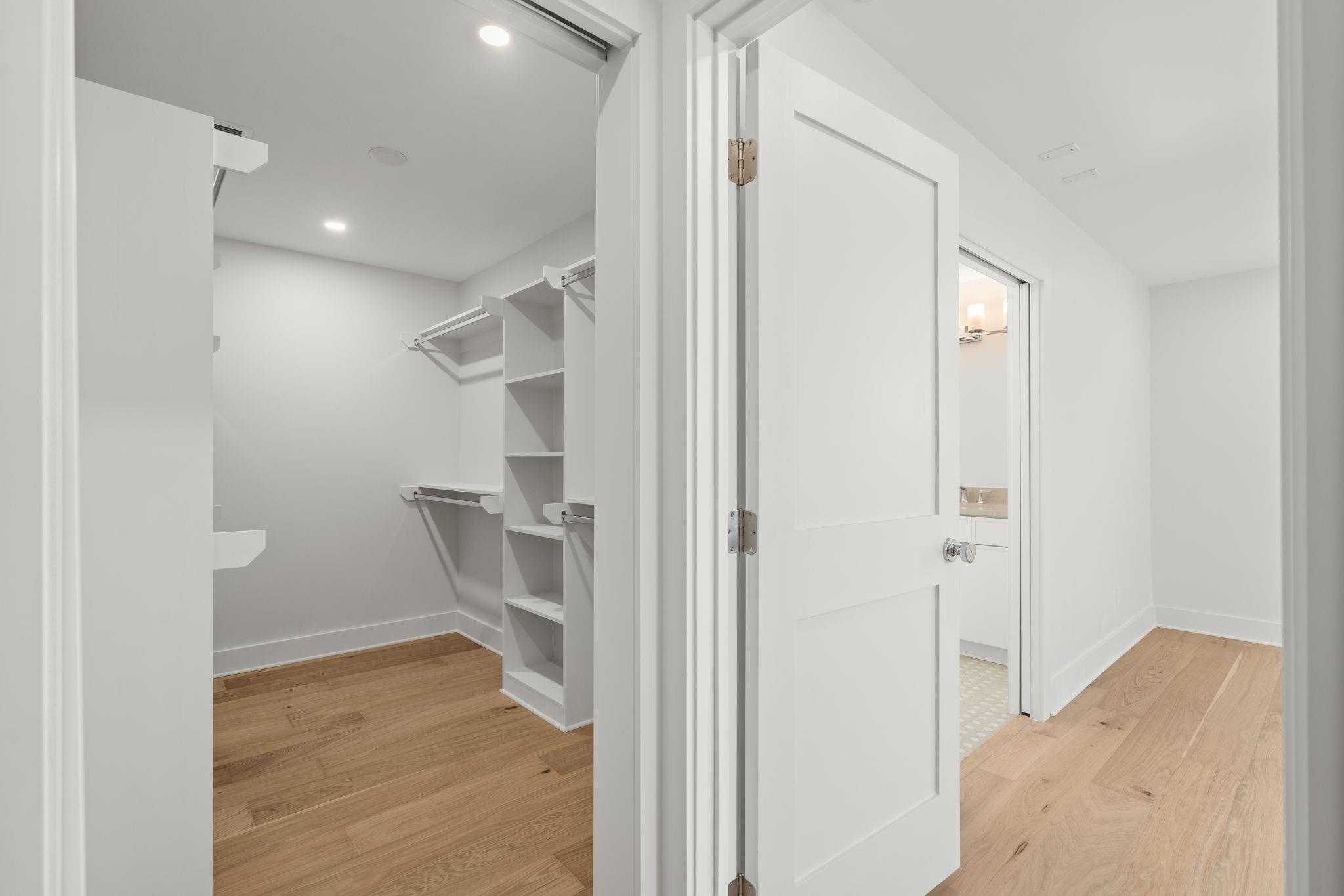 1011 W Cottage Street, Houston