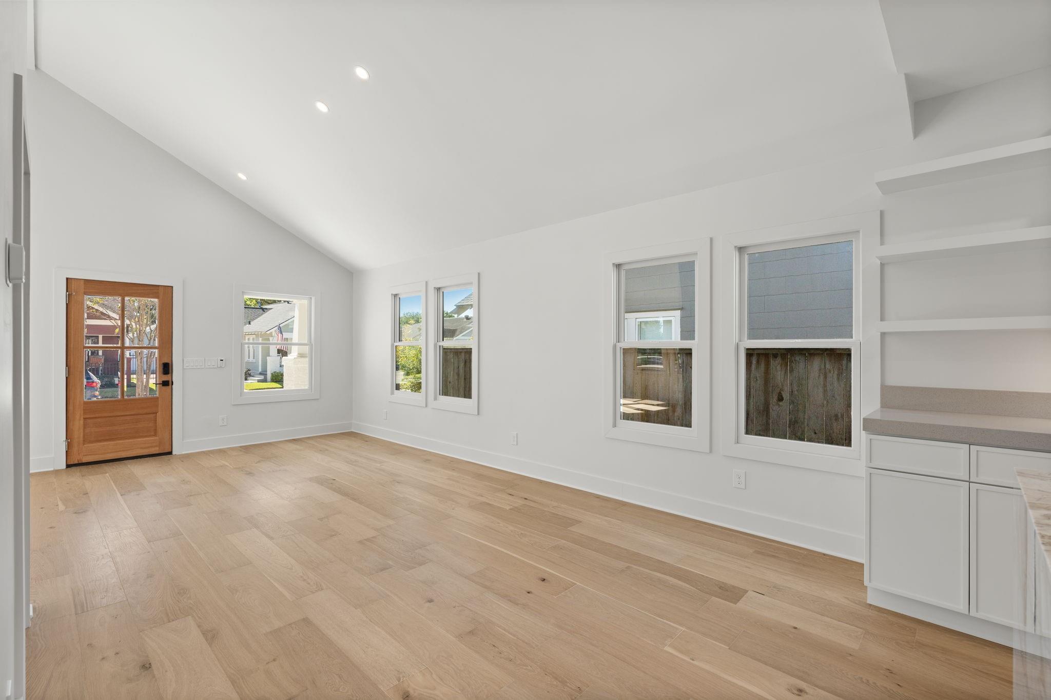 1011 W Cottage Street, Houston