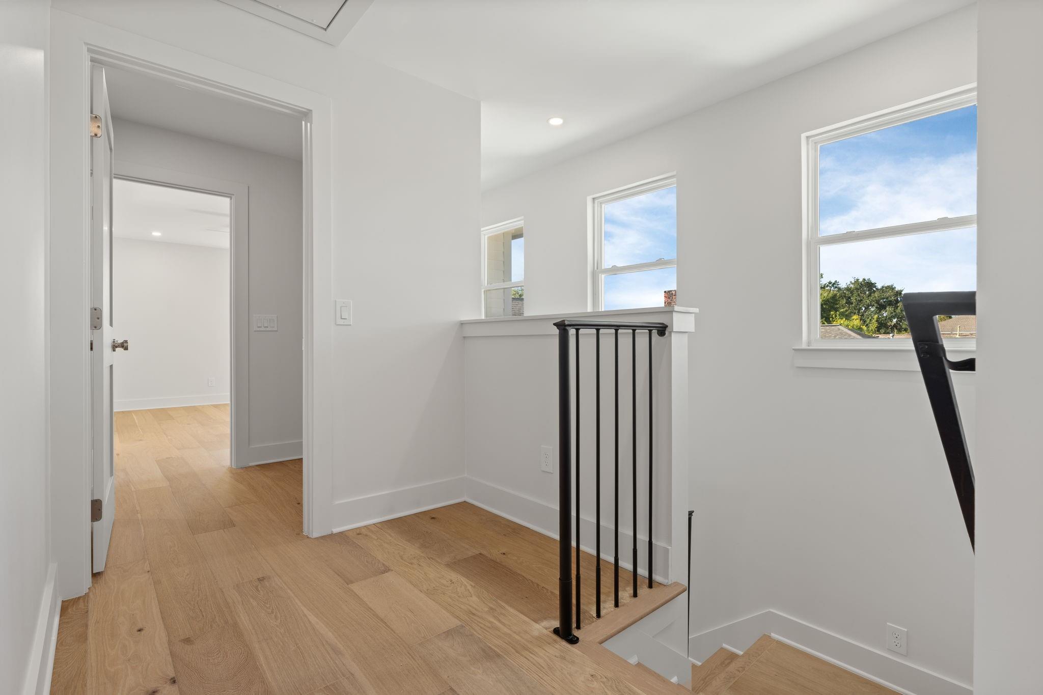 1011 W Cottage Street, Houston