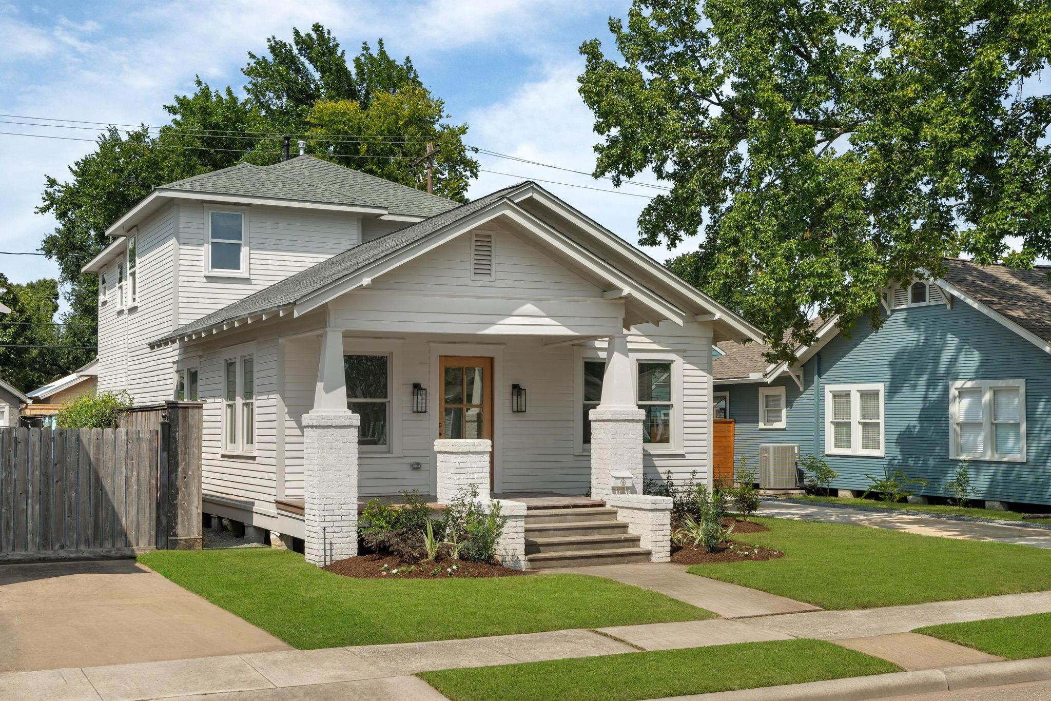 1011 W Cottage Street, Houston