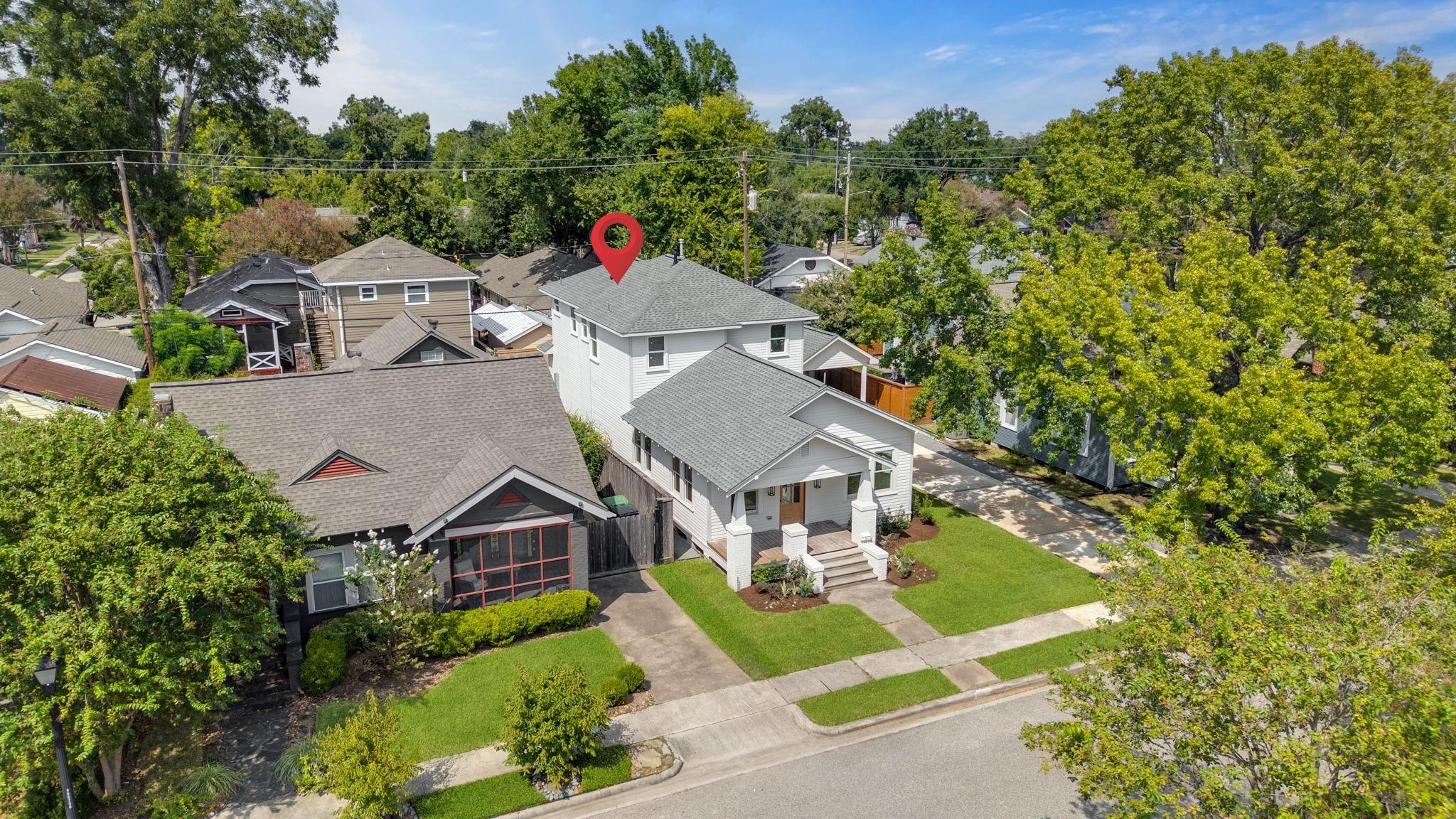 1011 W Cottage Street, Houston