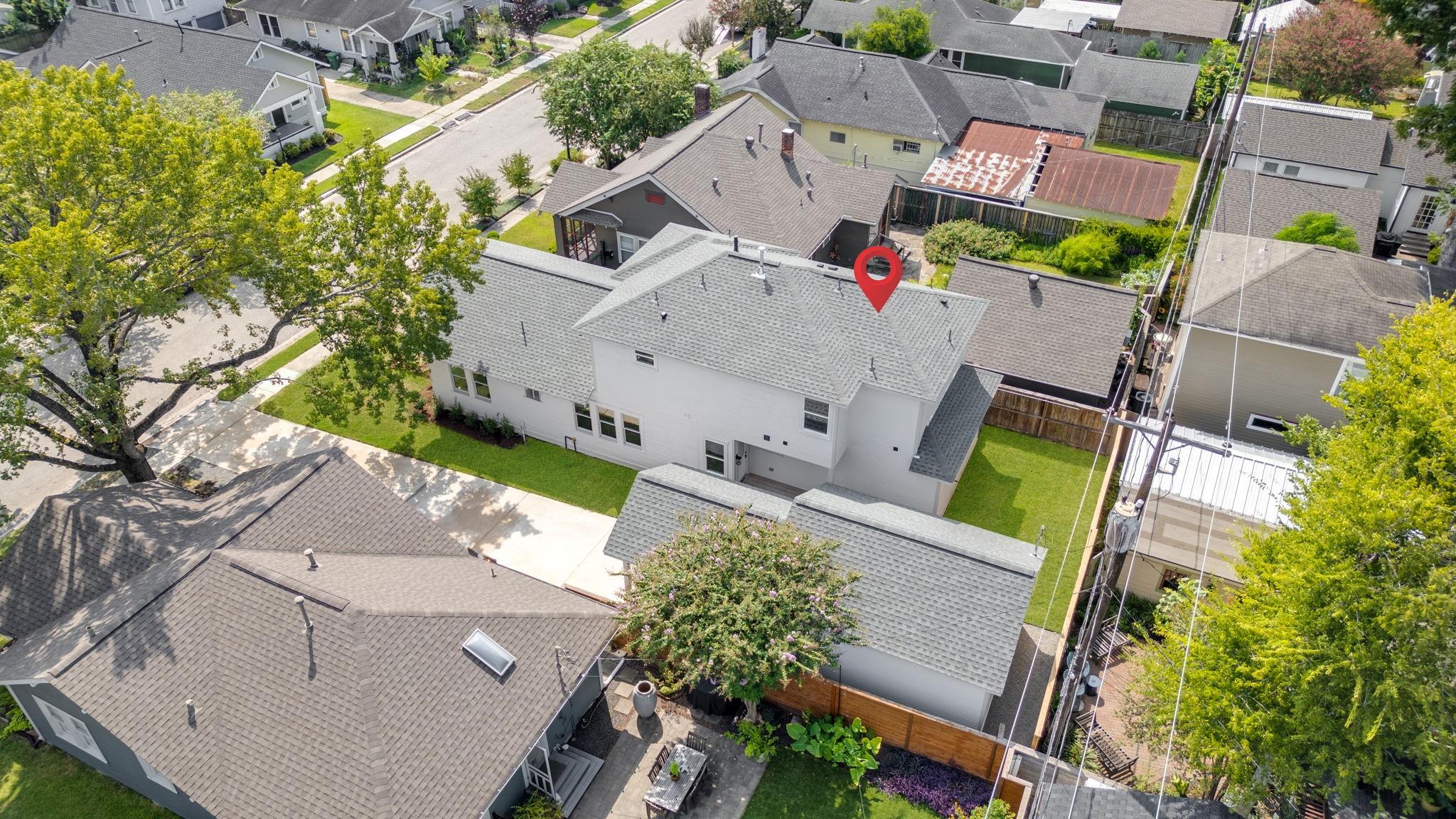 1011 W Cottage Street, Houston