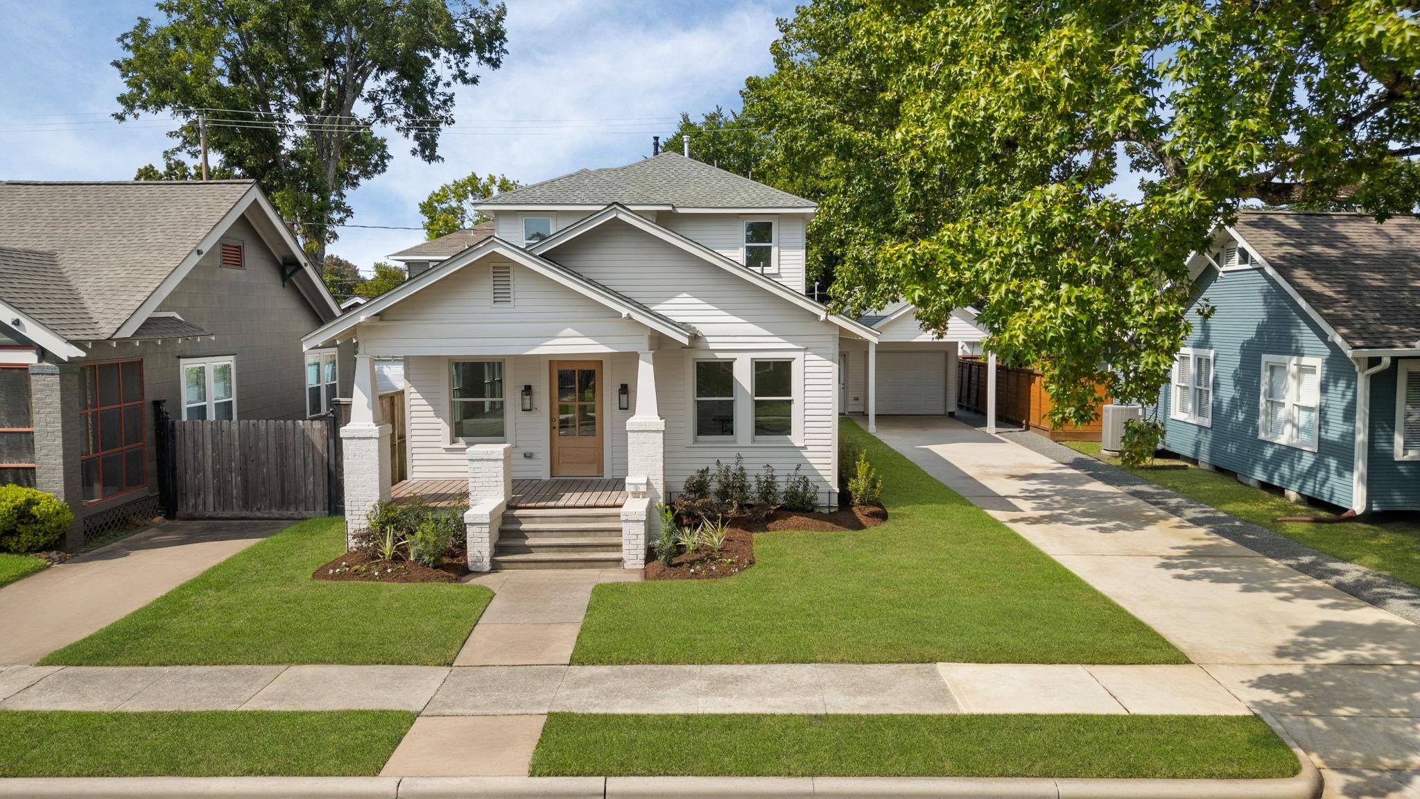 1011 W Cottage Street, Houston