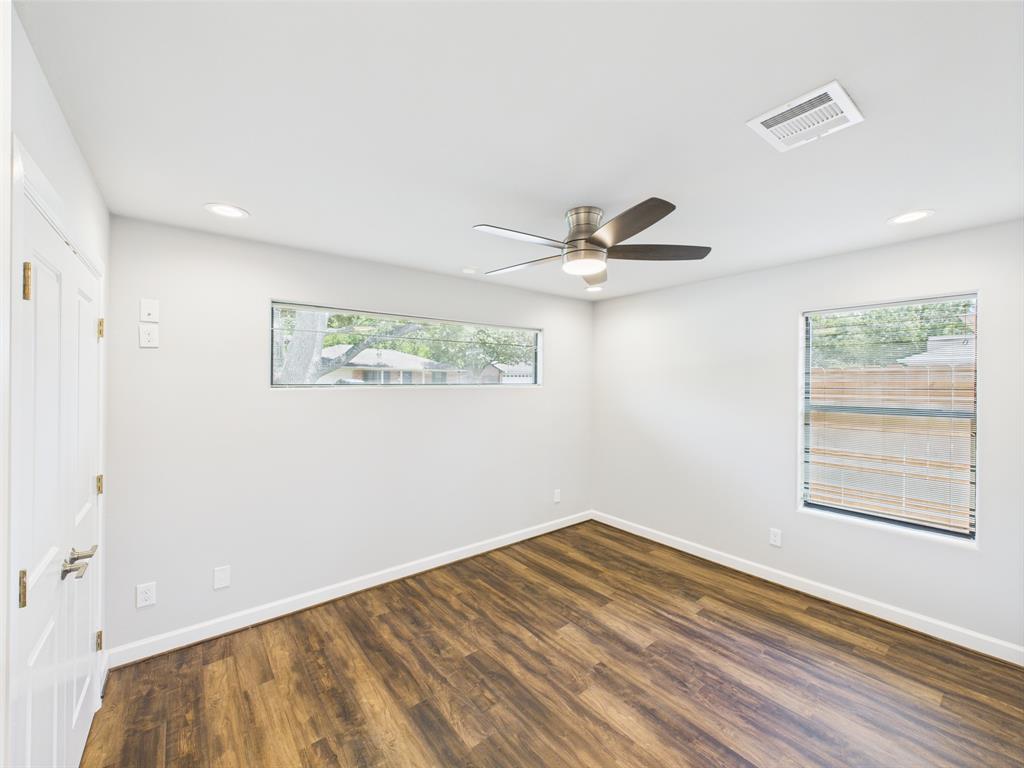 5627 Cerritos Drive