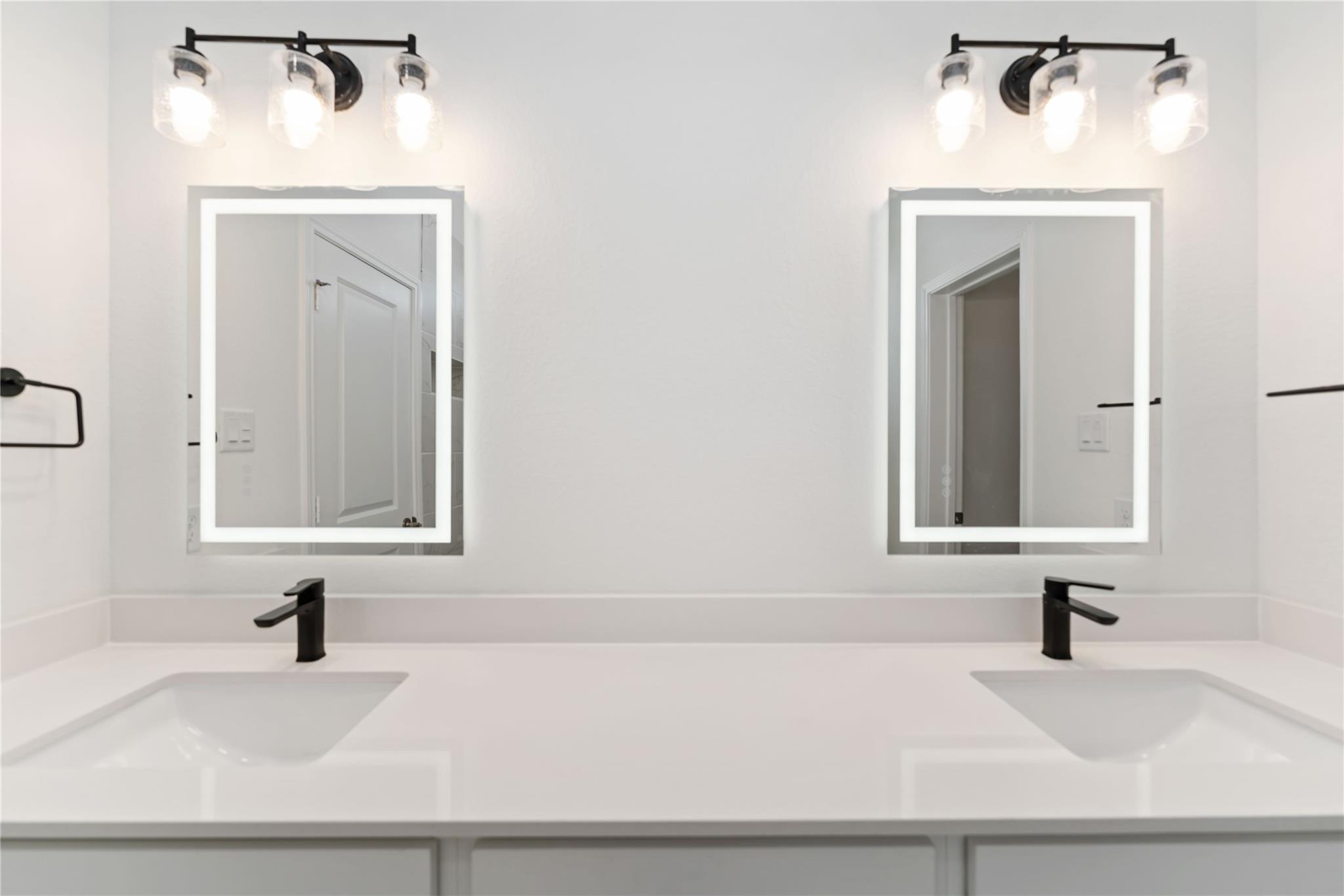 4710 Mallow Street Unit: E/F