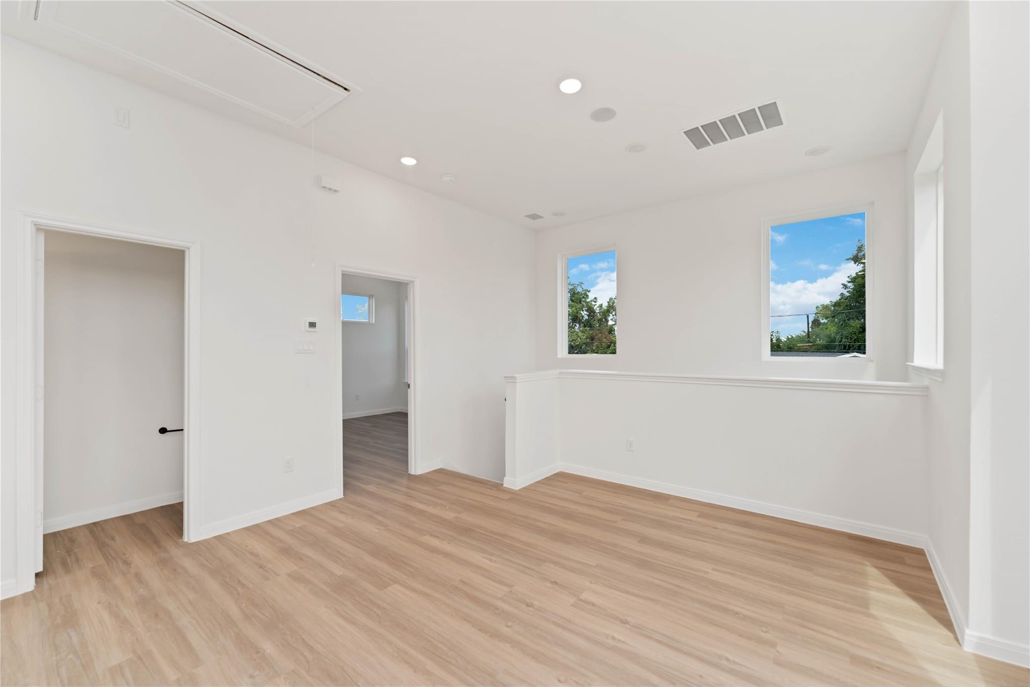 4710 Mallow Street Unit: E/F