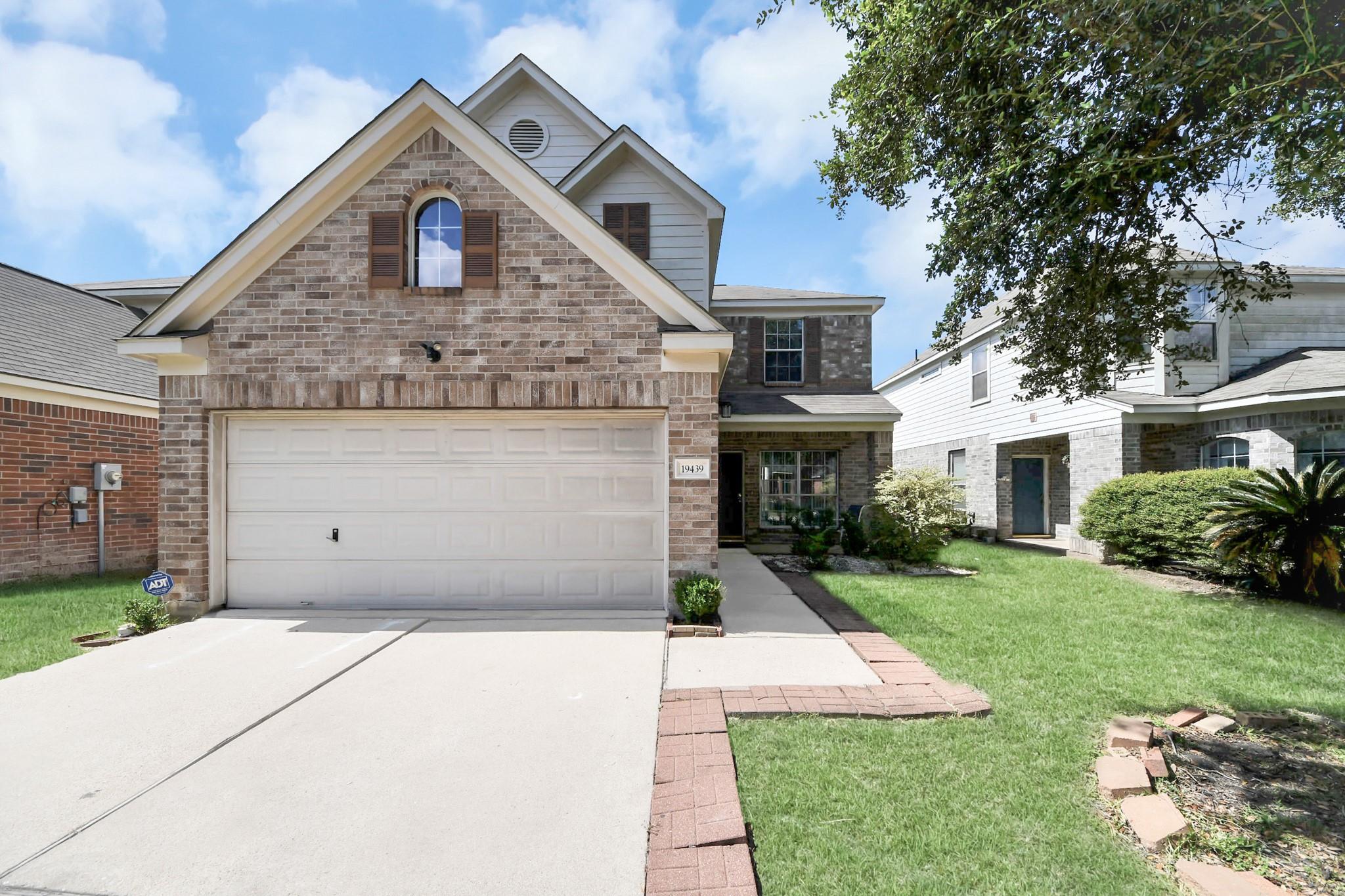 19439 Juniper Vale Circle