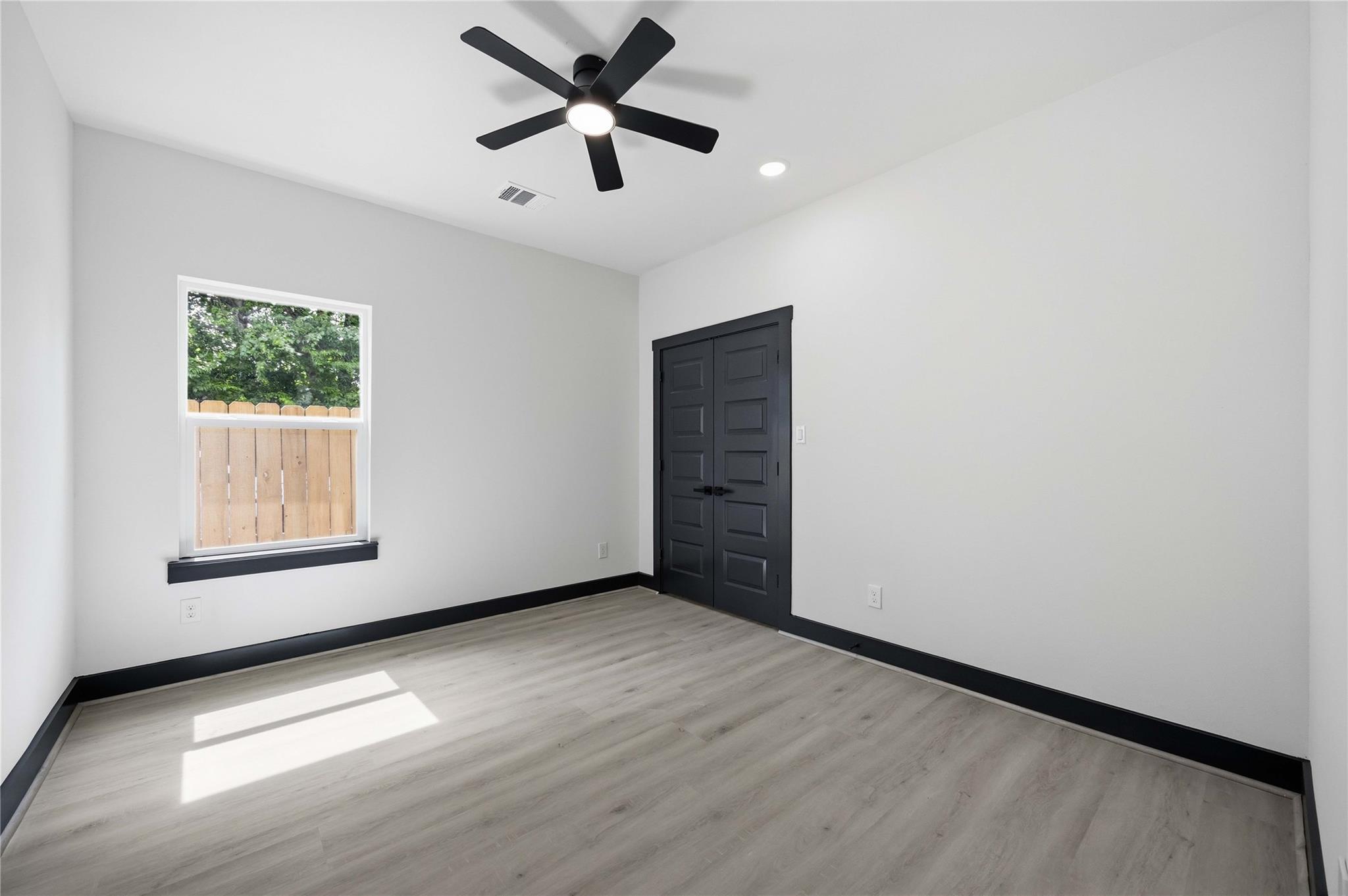 4335 Alvin Street Unit: A/B