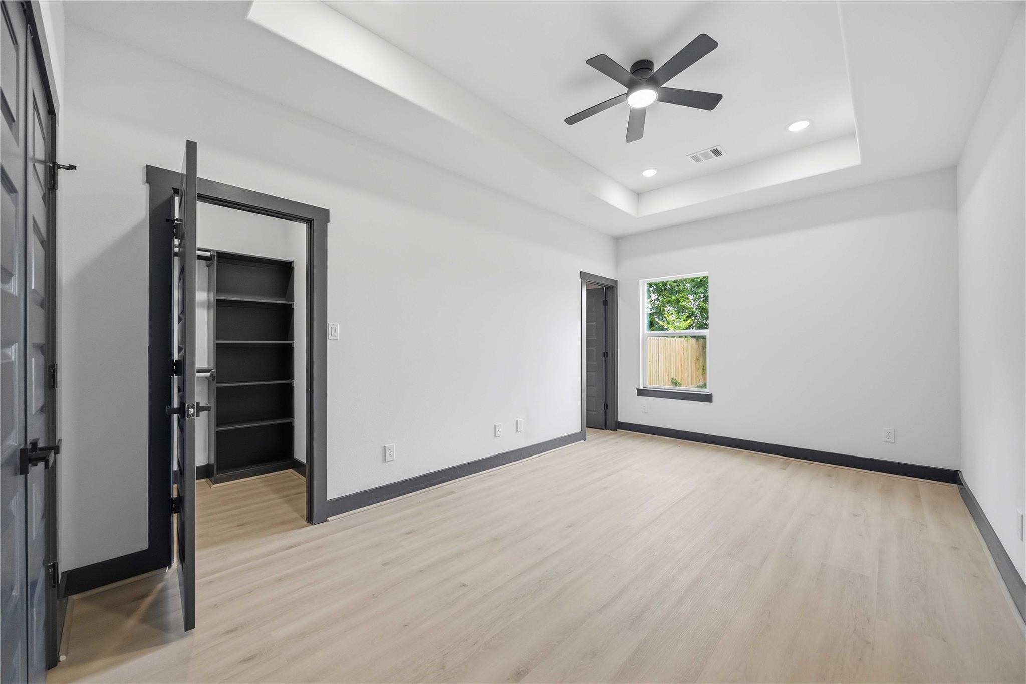 4335 Alvin Street Unit: A/B