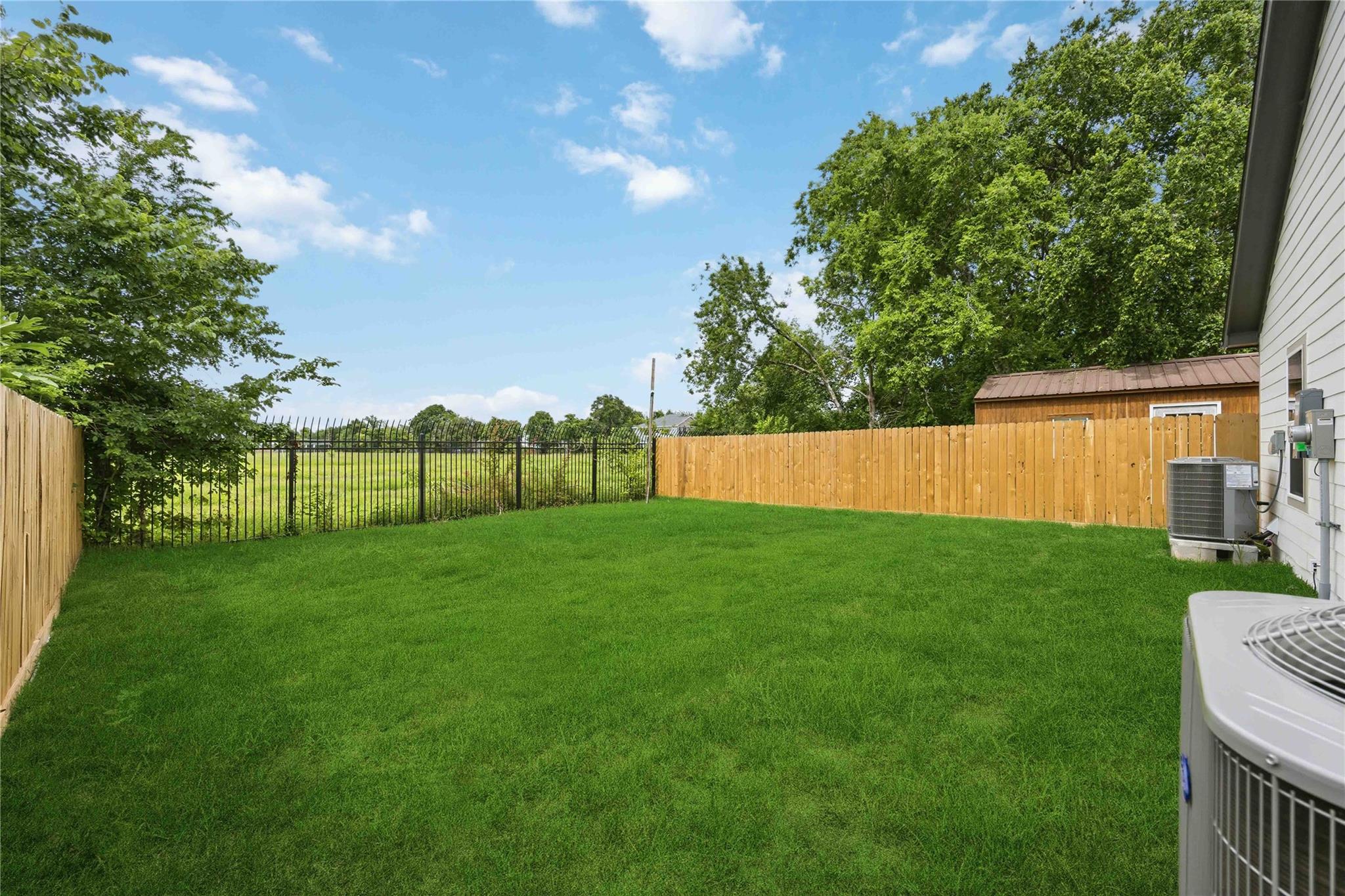 4335 Alvin Street Unit: A/B