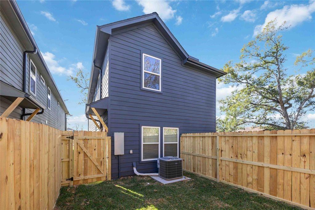 7944 Fields Street Unit: A/B