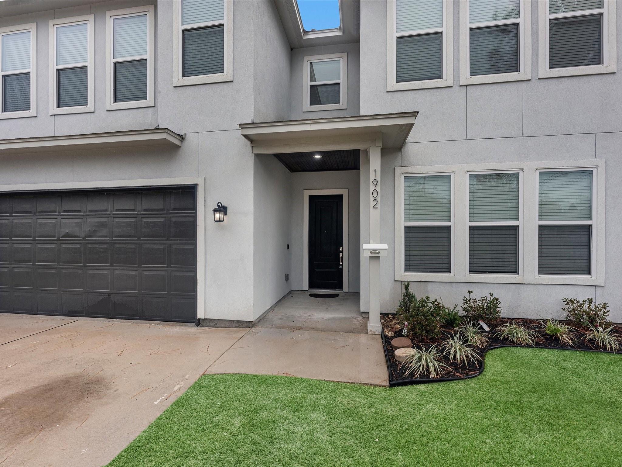 1902 Stillwood Drive