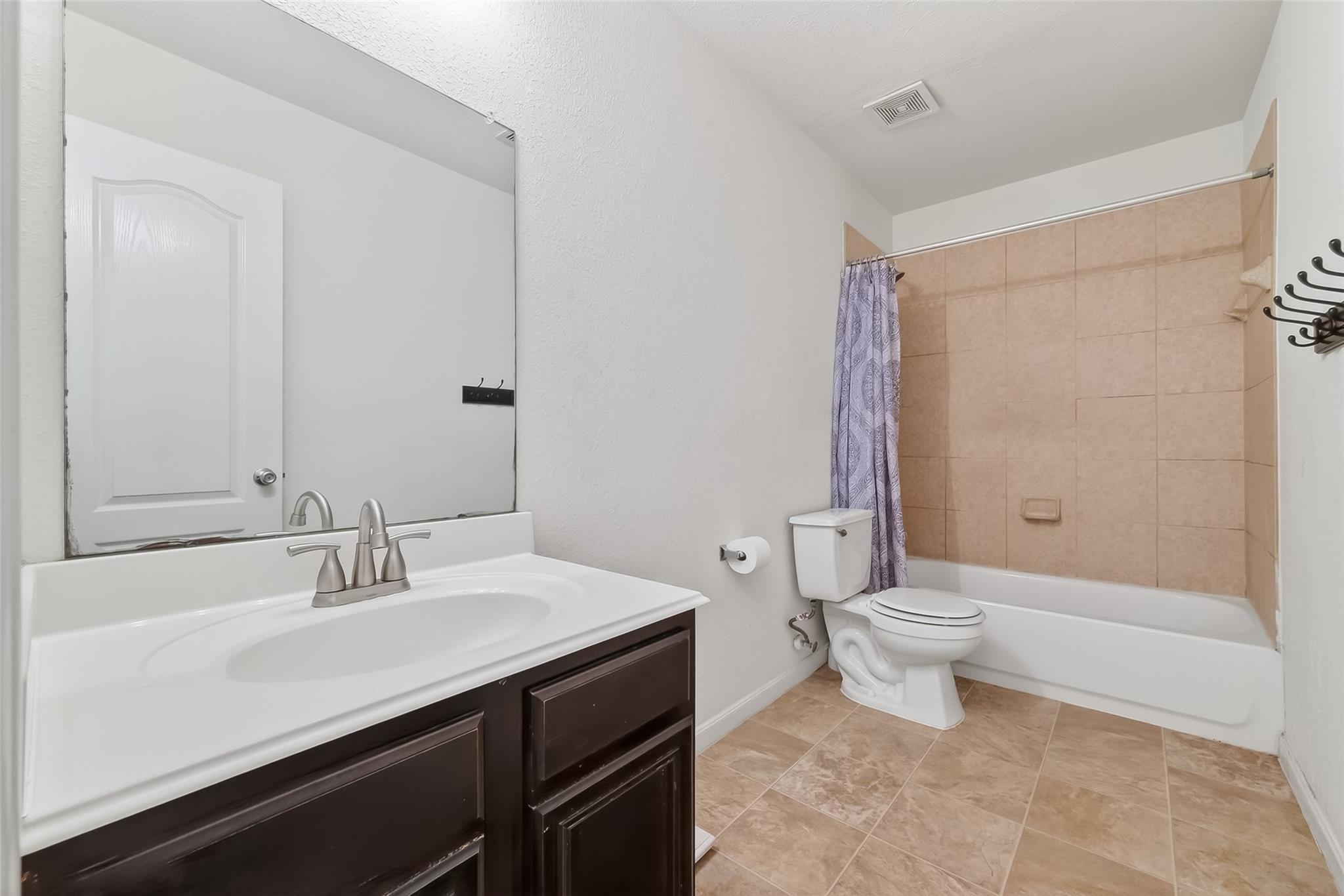 2707 Piney Lake Court