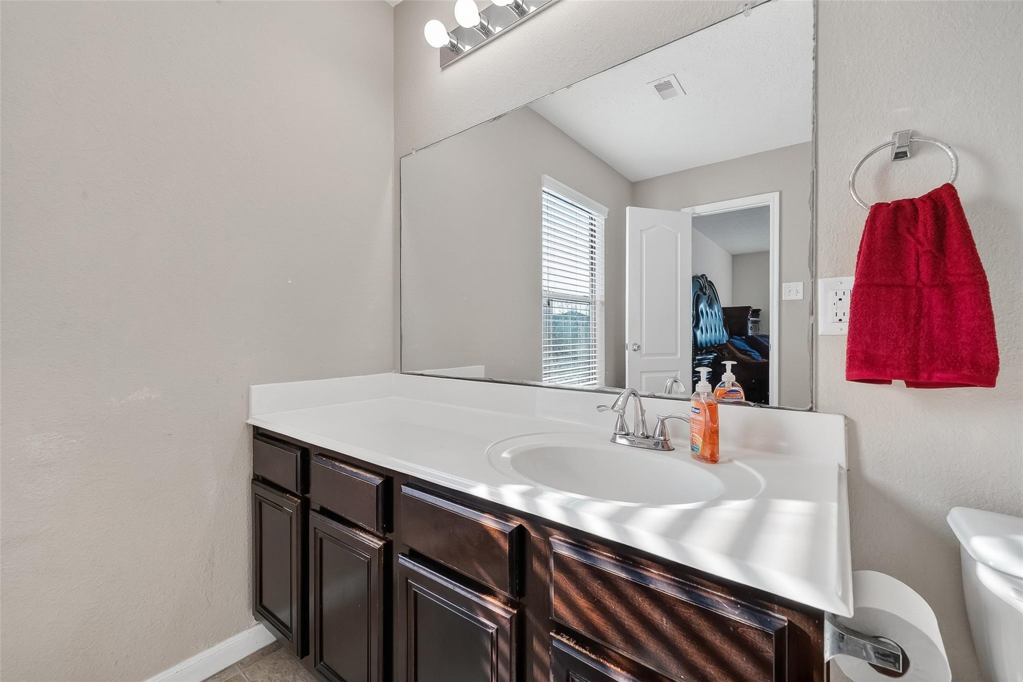 2707 Piney Lake Court