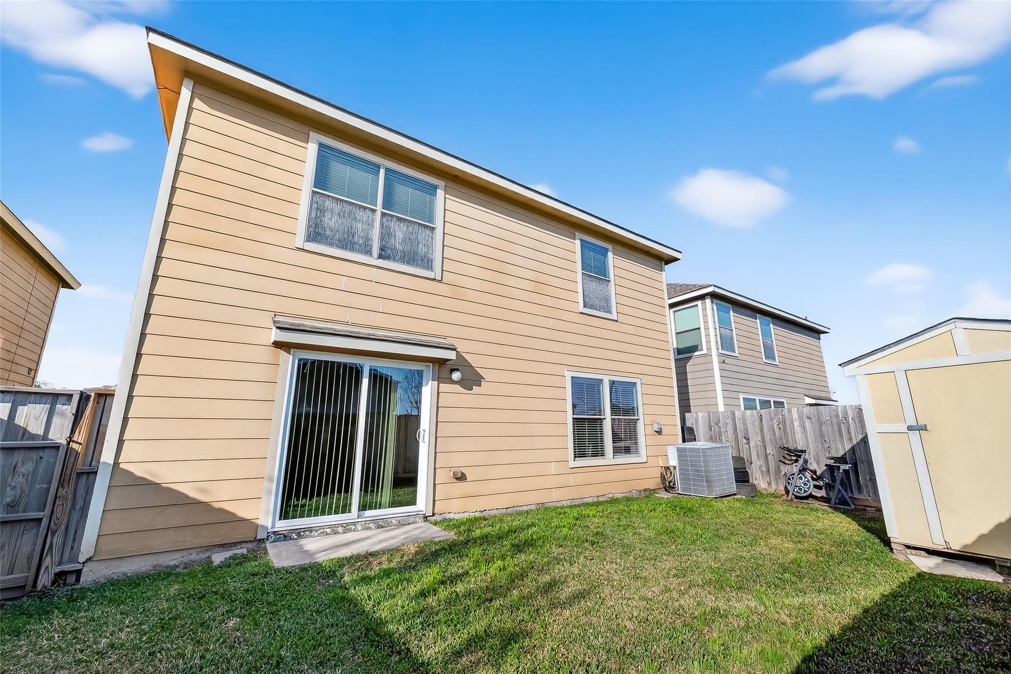 2707 Piney Lake Court