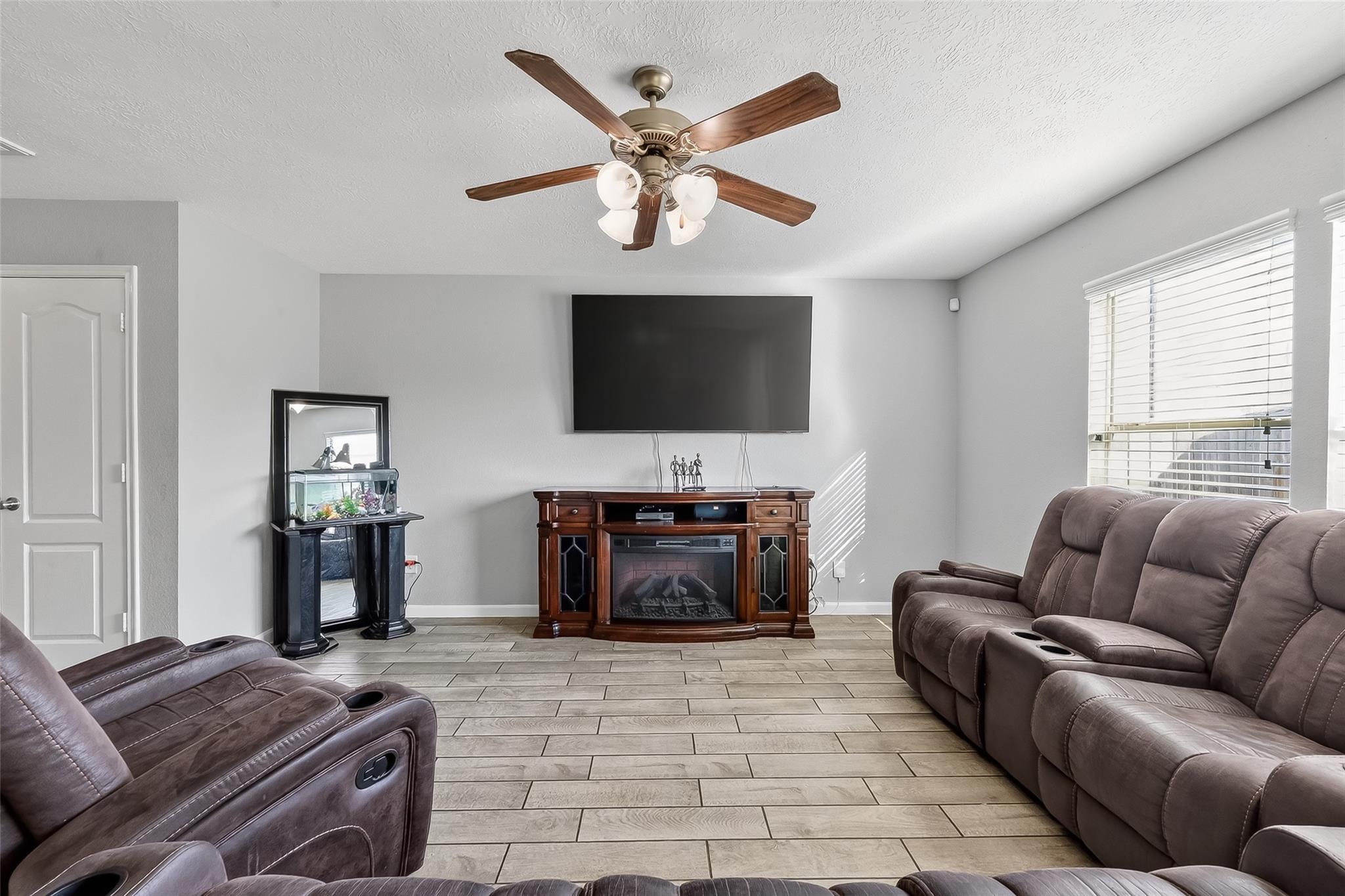 2707 Piney Lake Court