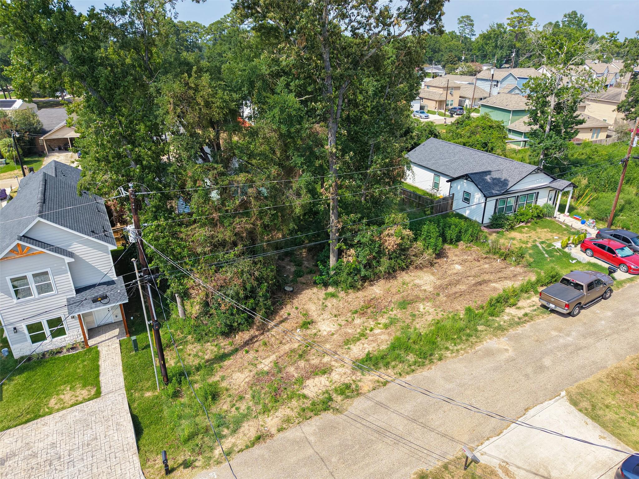 16712 E Ivanhoe