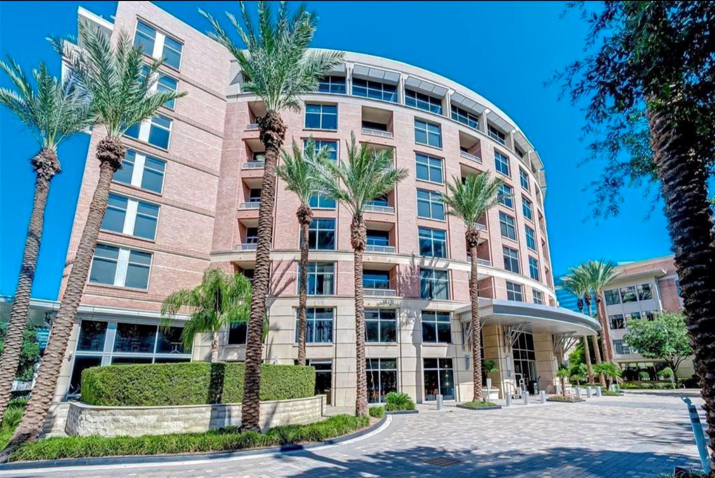 1901 Post Oak Blvd Boulevard # 2402