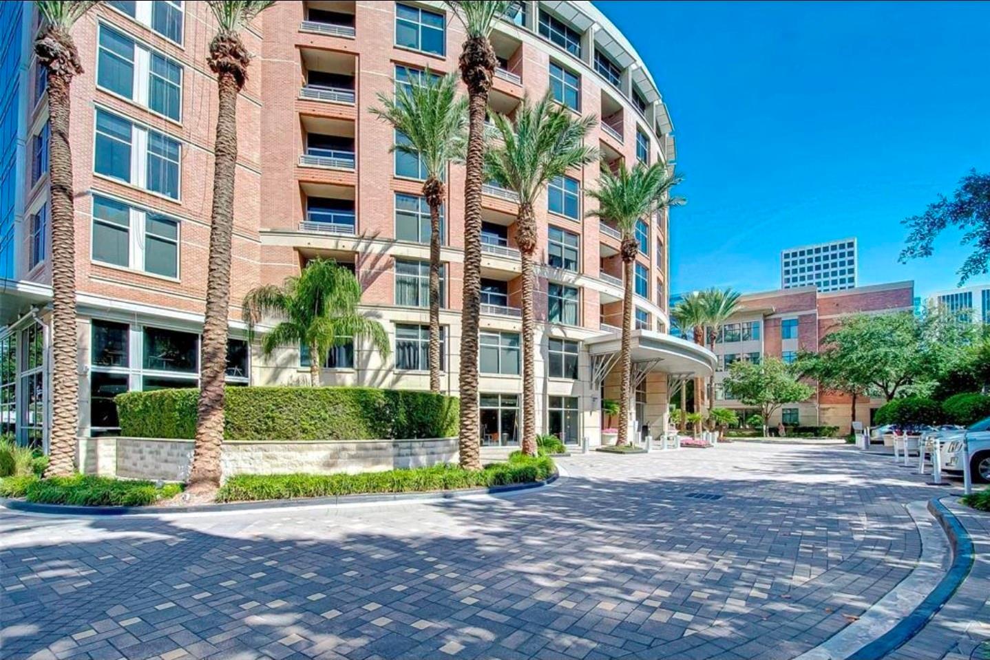 1901 Post Oak Blvd Boulevard # 2402