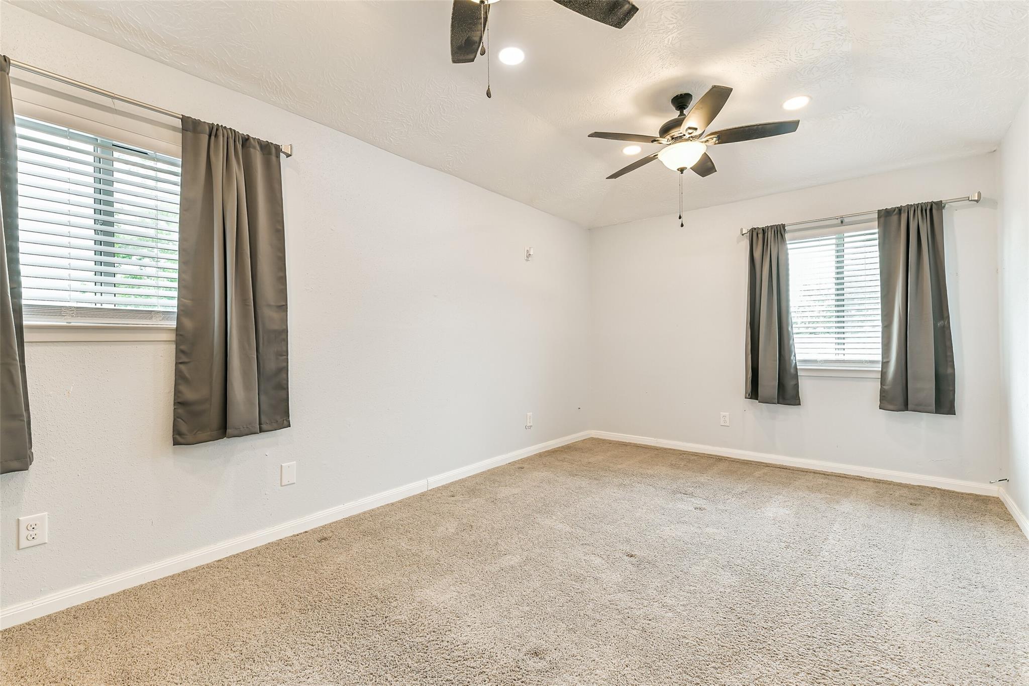 207 Woodvale Drive
