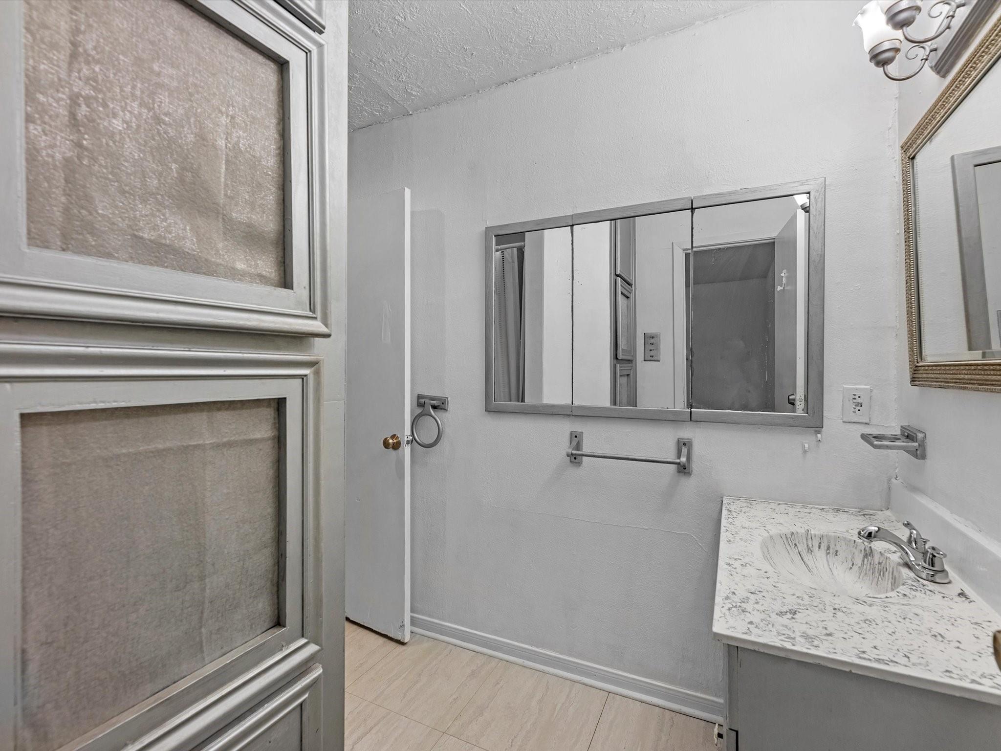 7938 Hammerly Boulevard