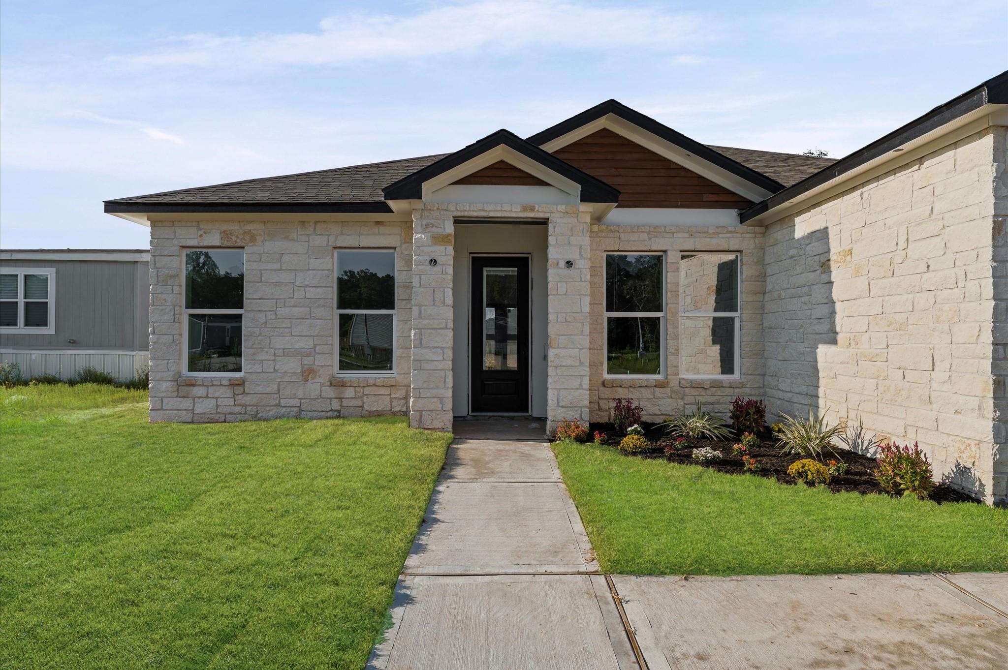 1110 Long Leaf Pine Street