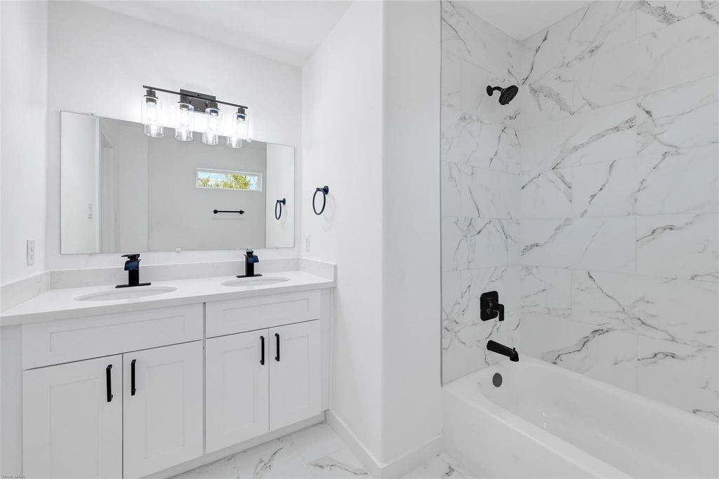 8021 Birmingham Street Unit: A/B