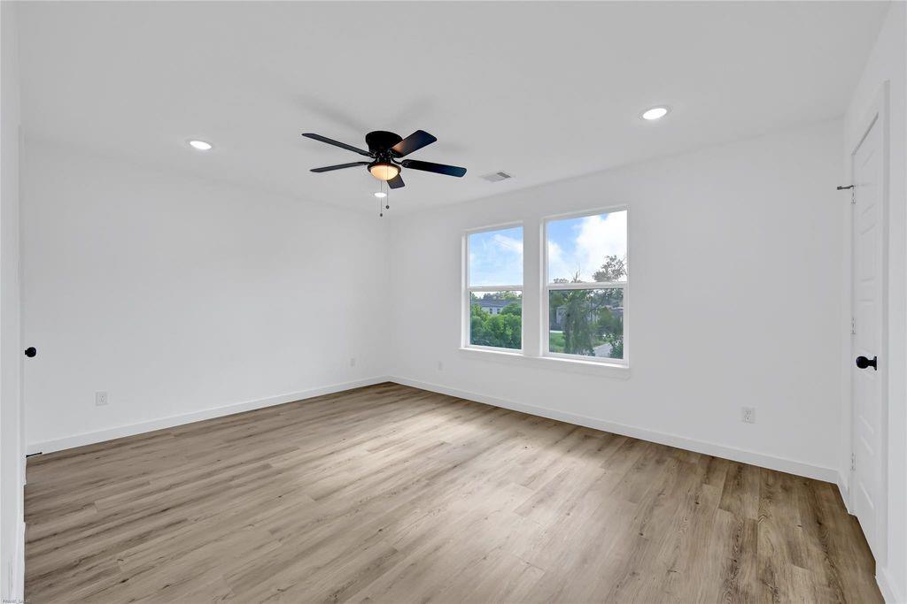 8021 Birmingham Street Unit: A/B